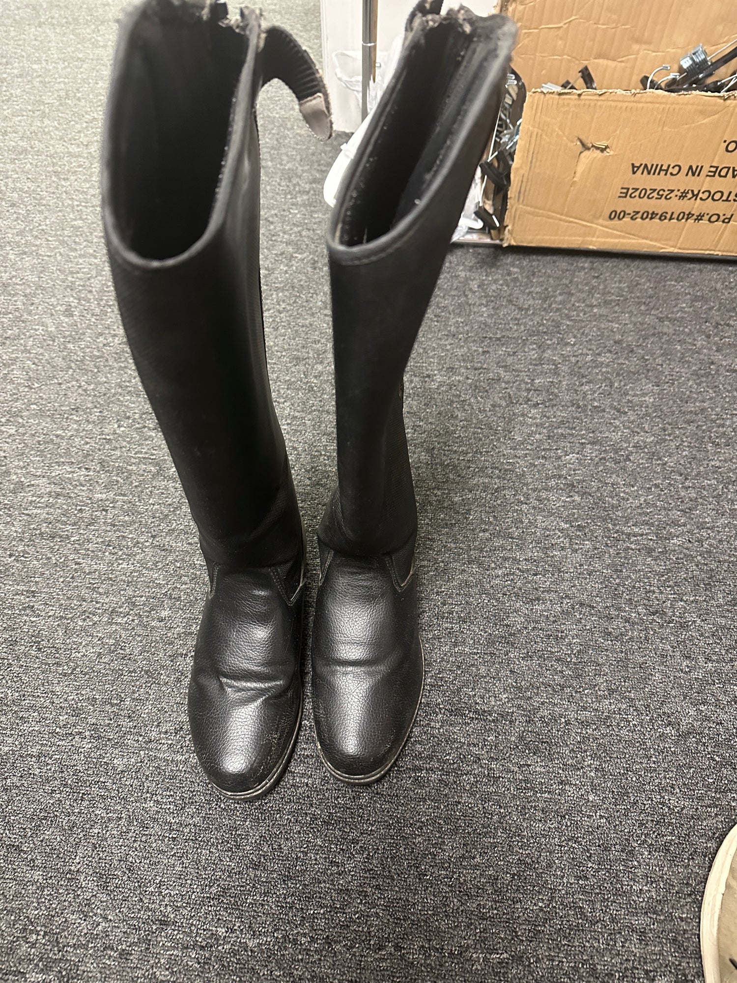 Women's mountain horse riding boots size 8