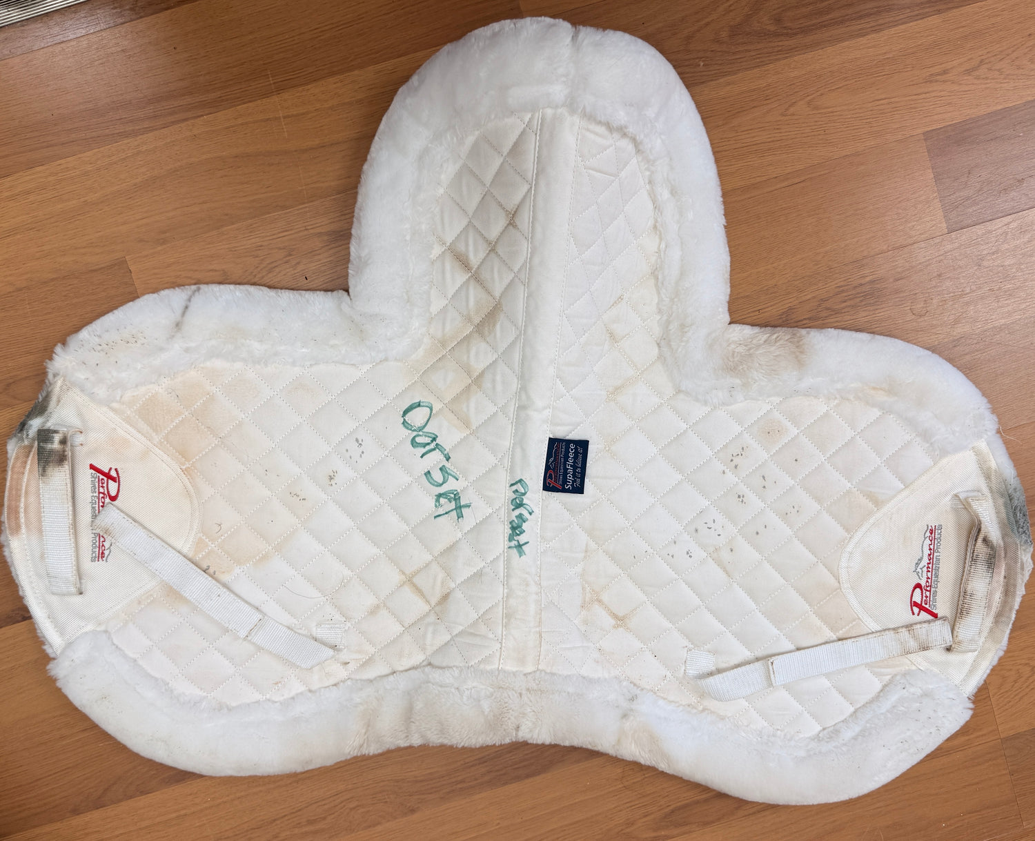 19" Spine Performance by Shires Shaped English pad