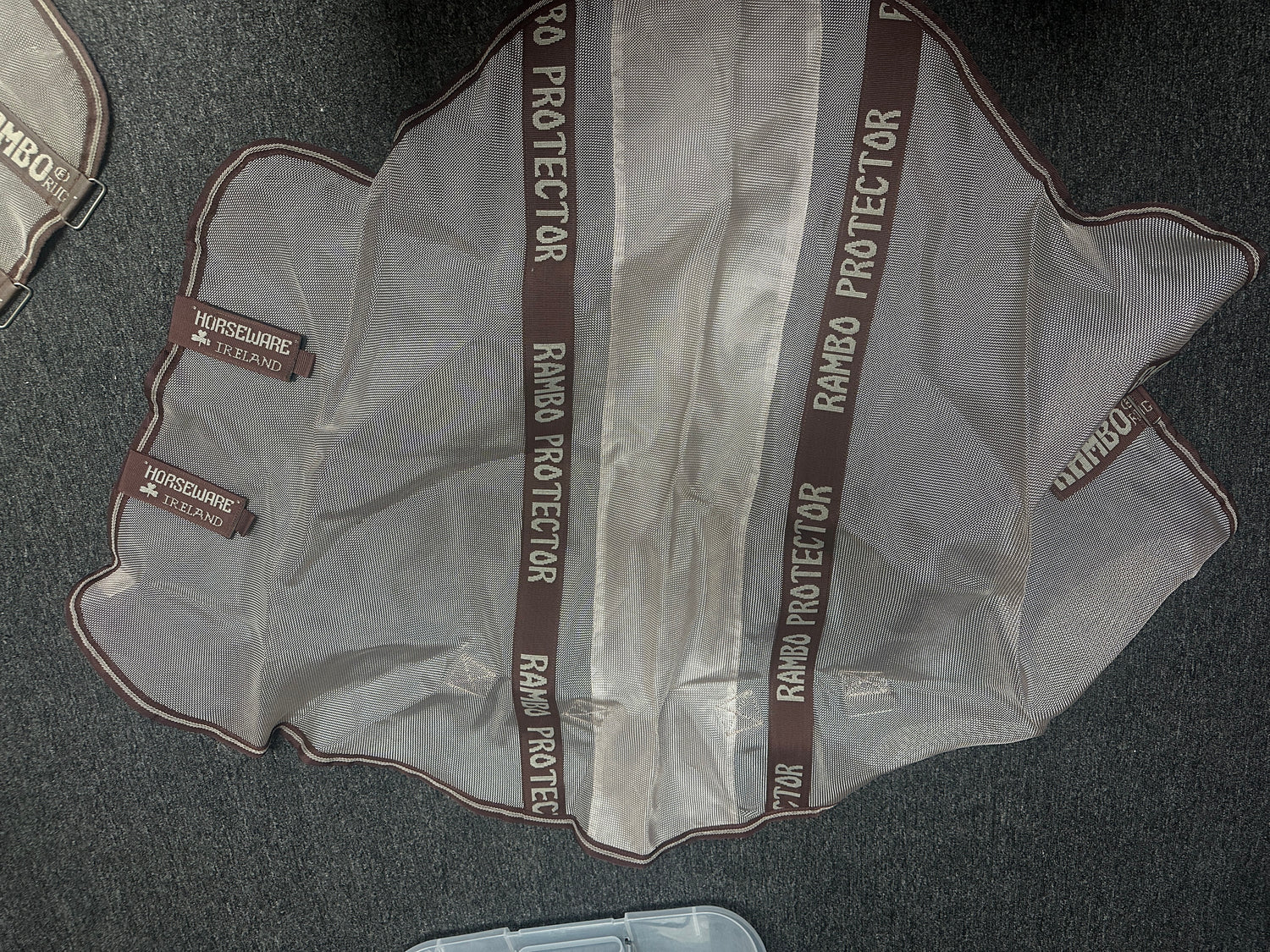 Horseware Fly Sheet neck attachments