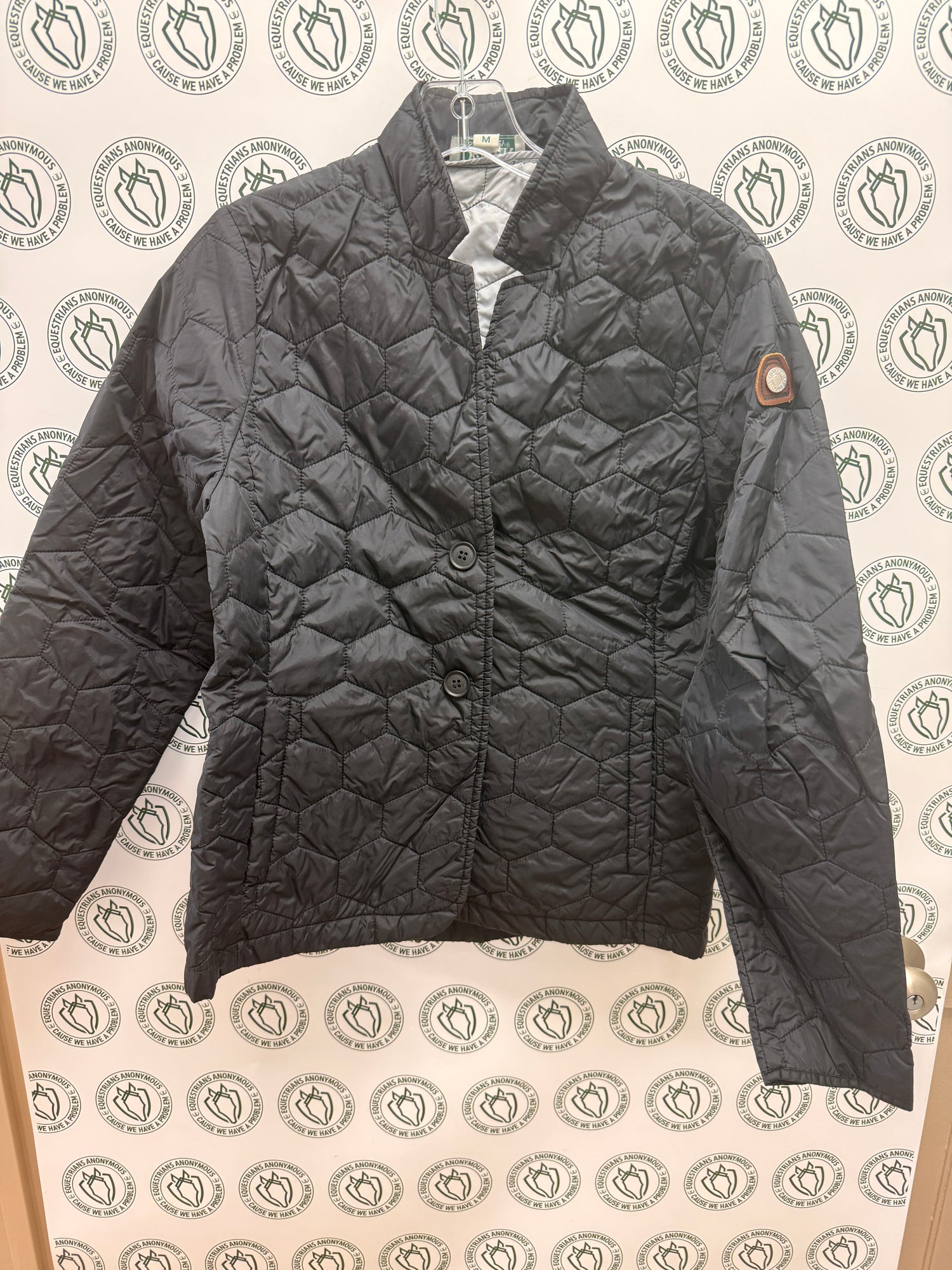 Med Women's Dover Saddlery Thin Quilted 2 button jacket