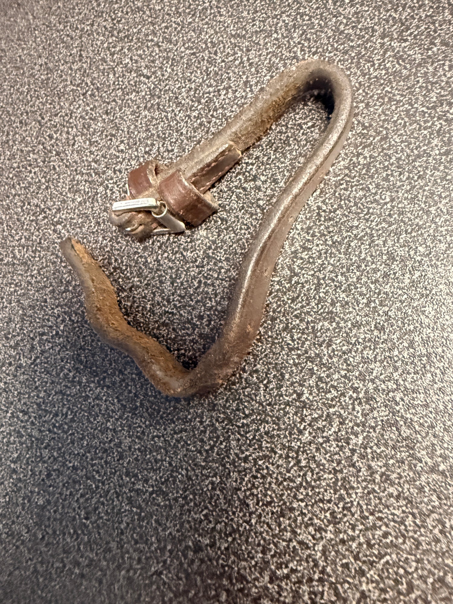 8.5" Leather strap replacement single