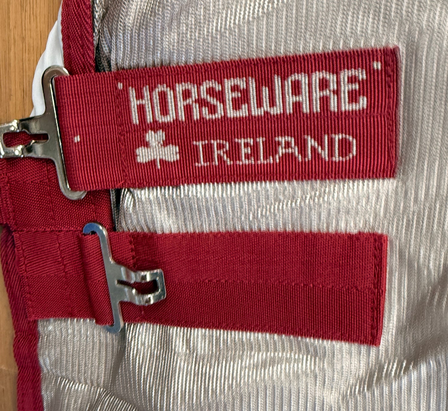 84 Horsewares MIO fly sheet w attached neck