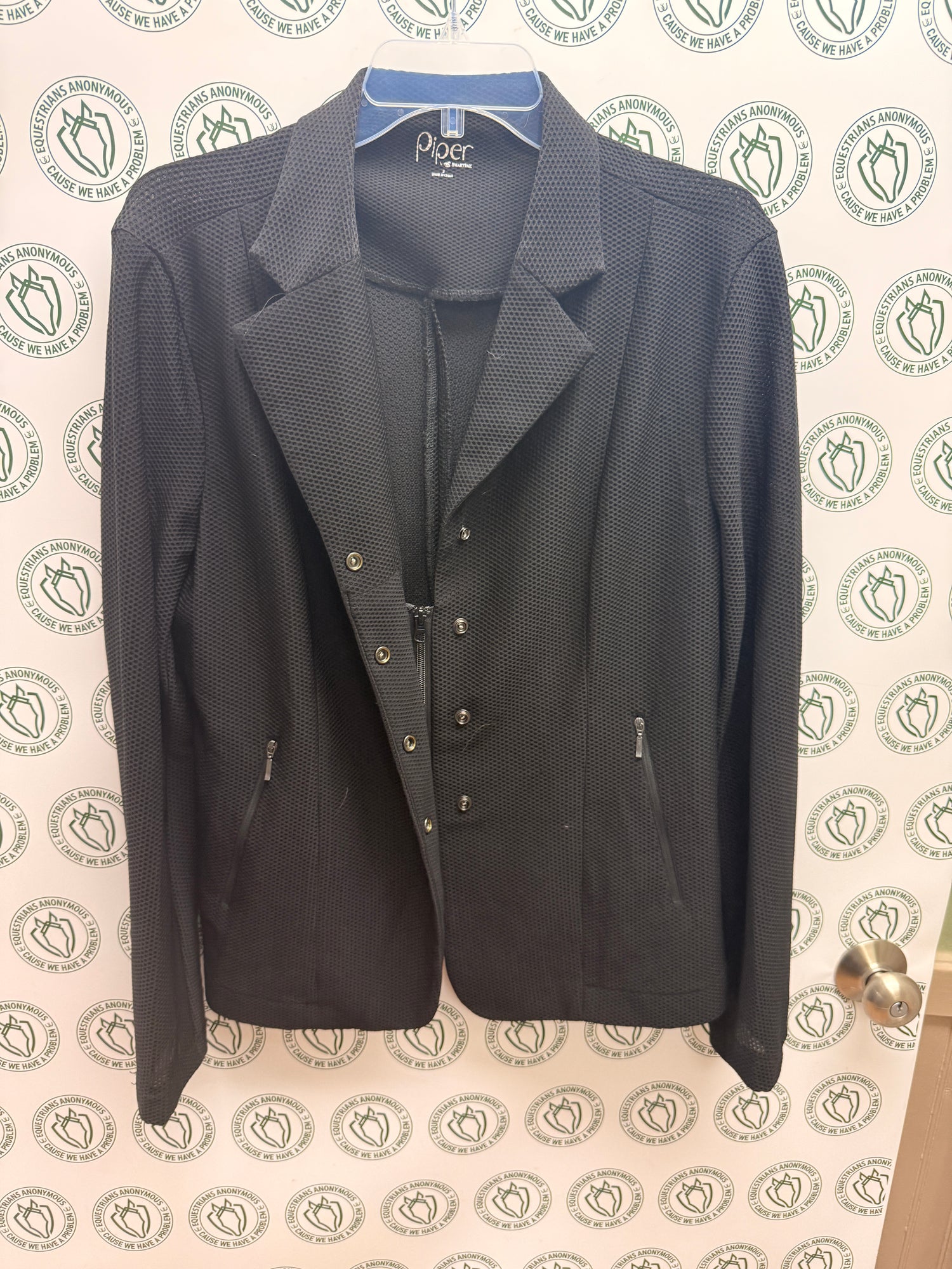 12 Women's Mesh Show coat Black 4 button