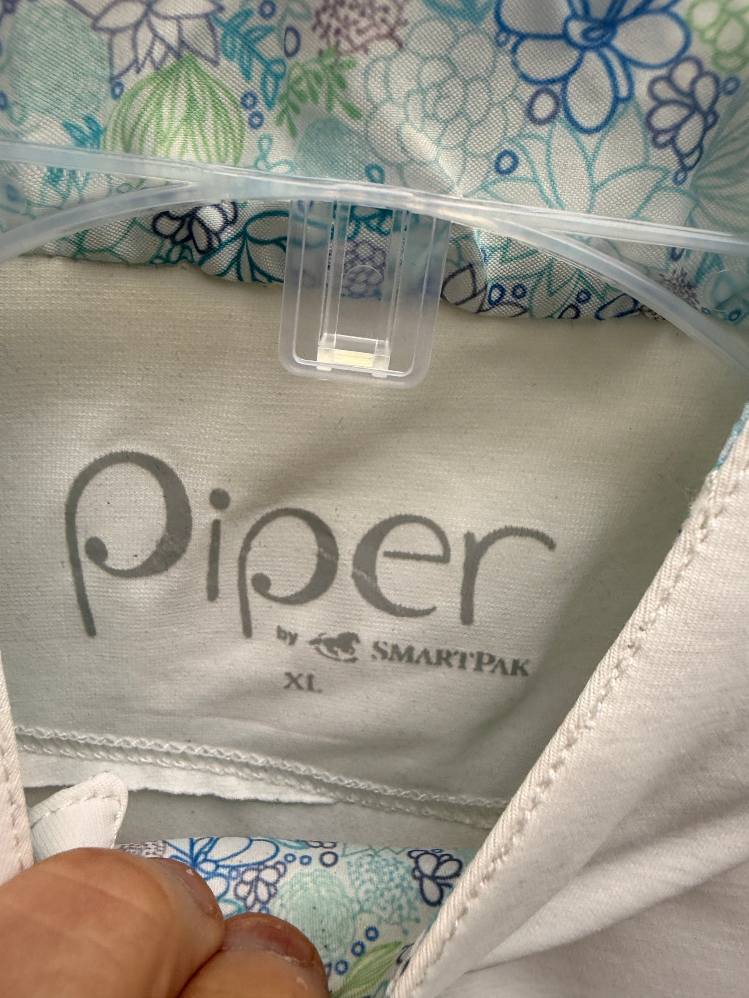 XL Child Short Sleeve flower collar Piper show shirt