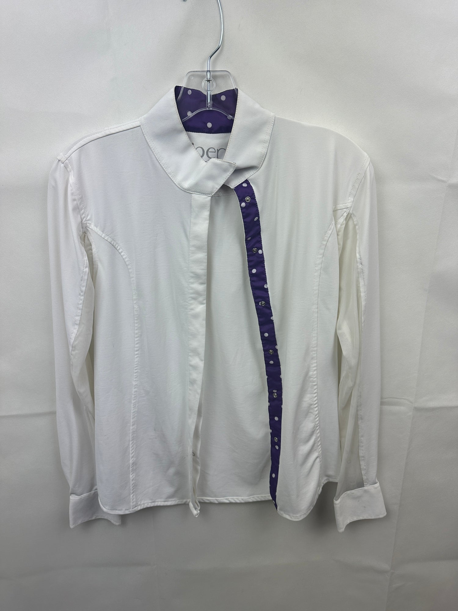 white show shirt