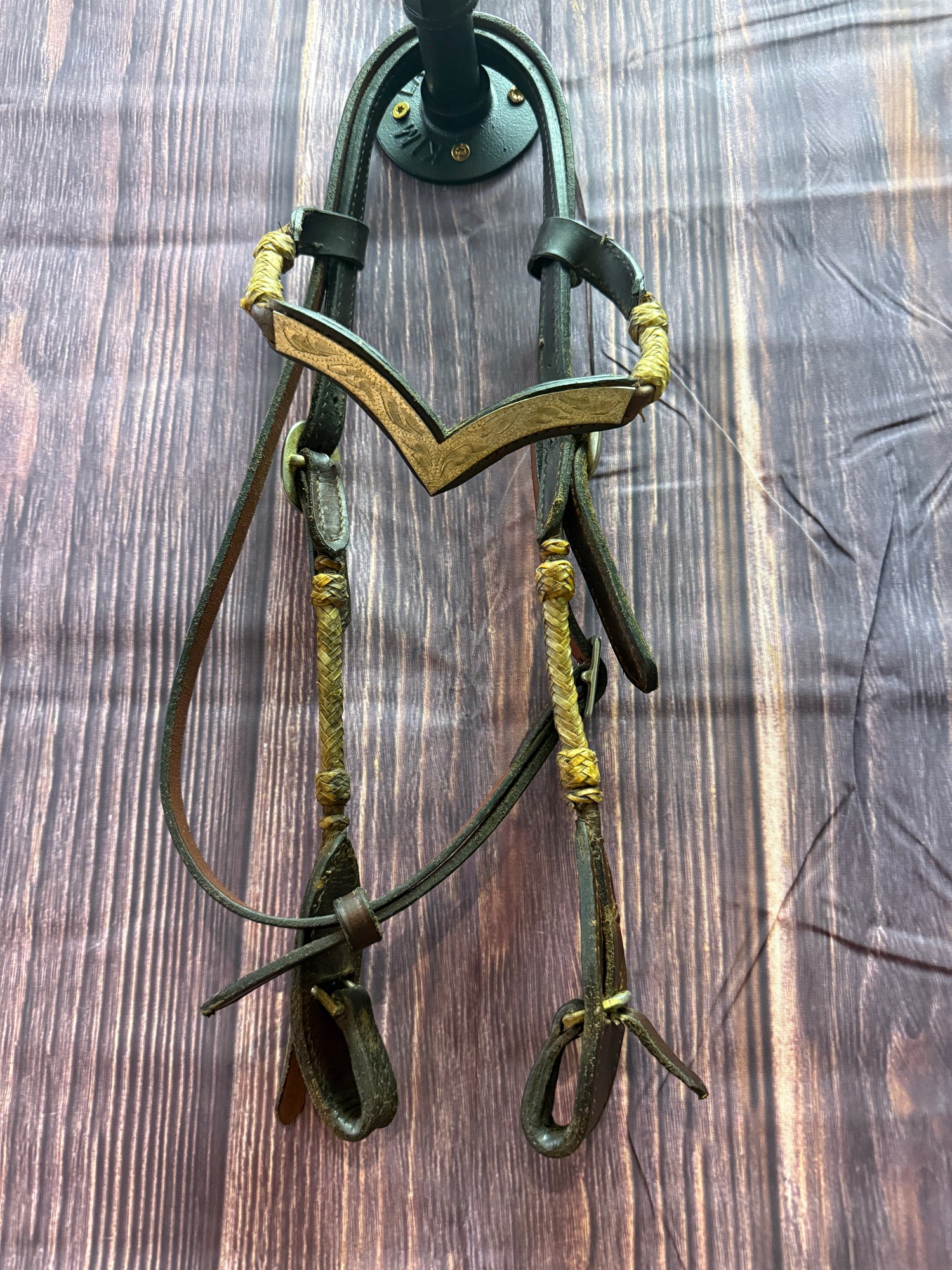 Western Rawhide Bridle with silver V brow band
