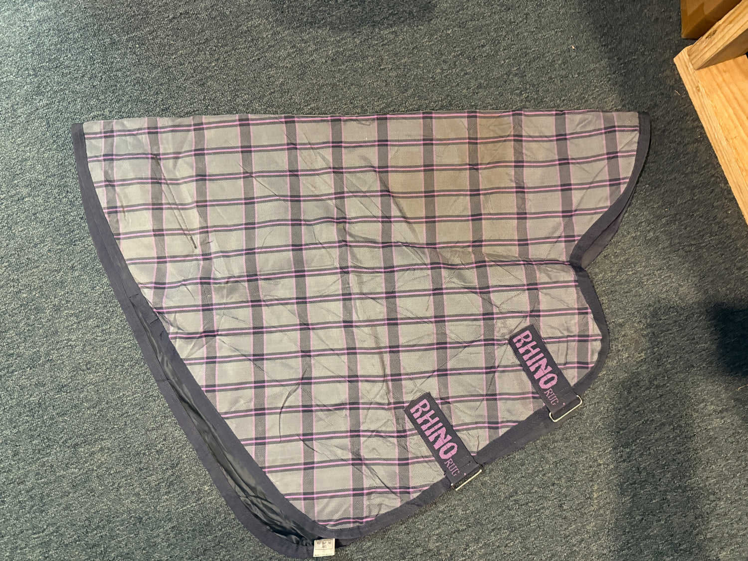 69 Rhino Rug neck Cover Purple plaid  for turn out