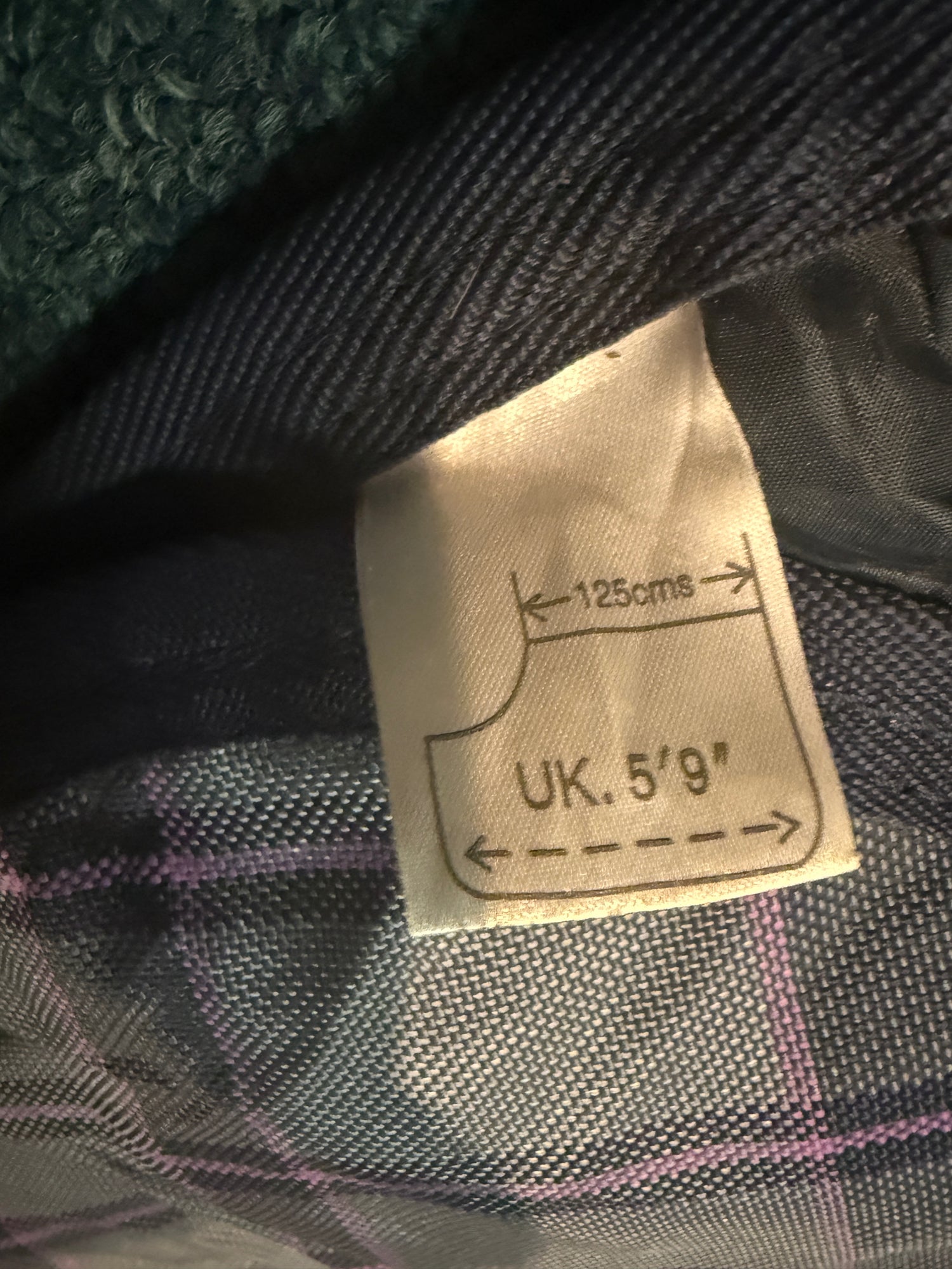 69 Rhino Rug neck Cover Purple plaid  for turn out