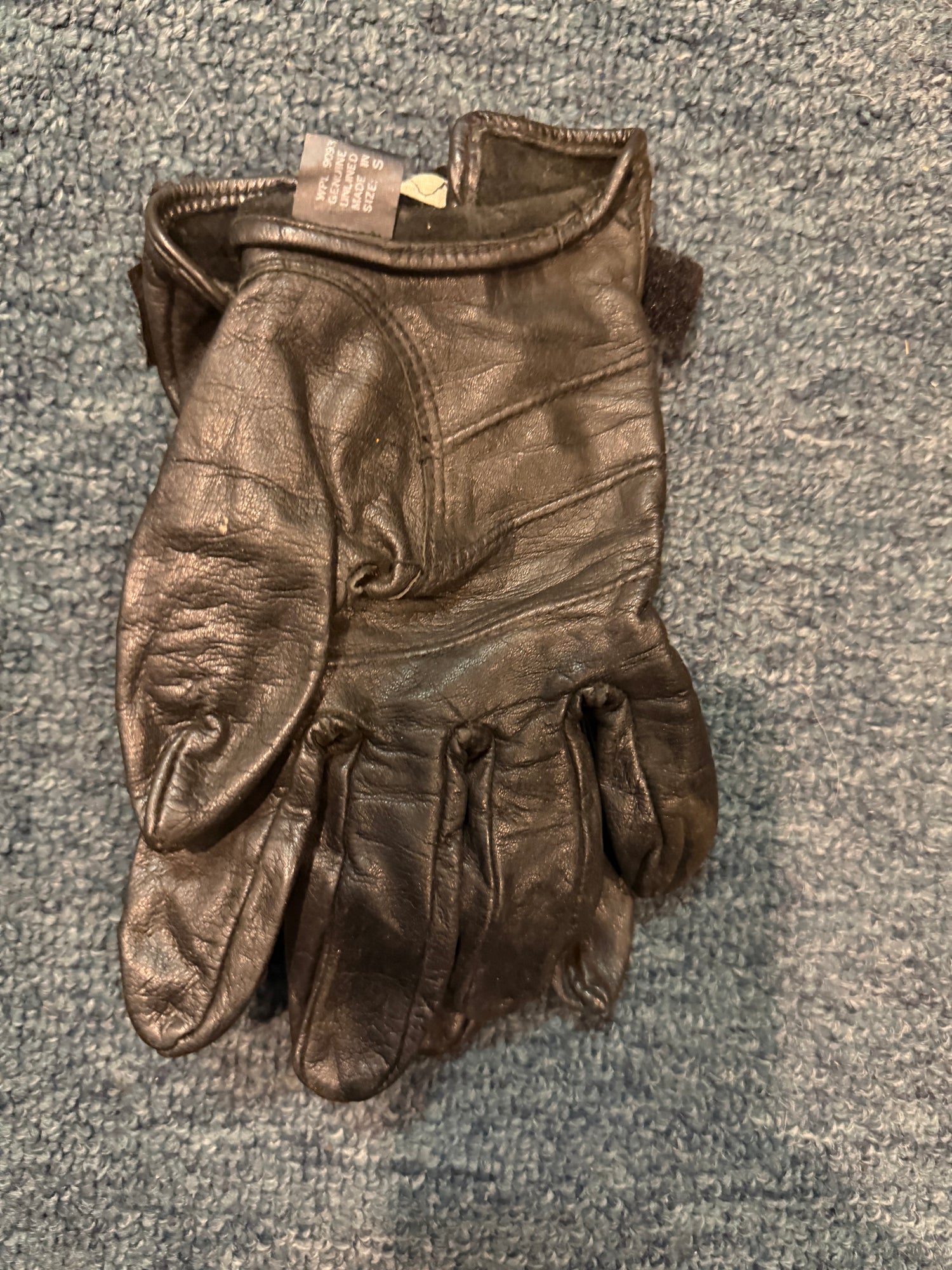 riding gloves assorted