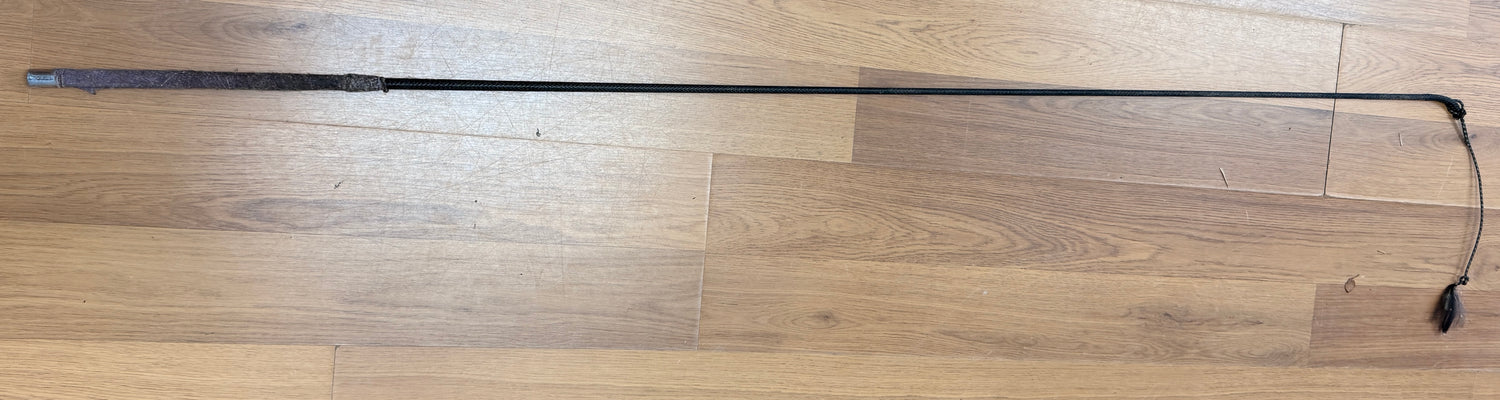 57" Whip with 5" lash