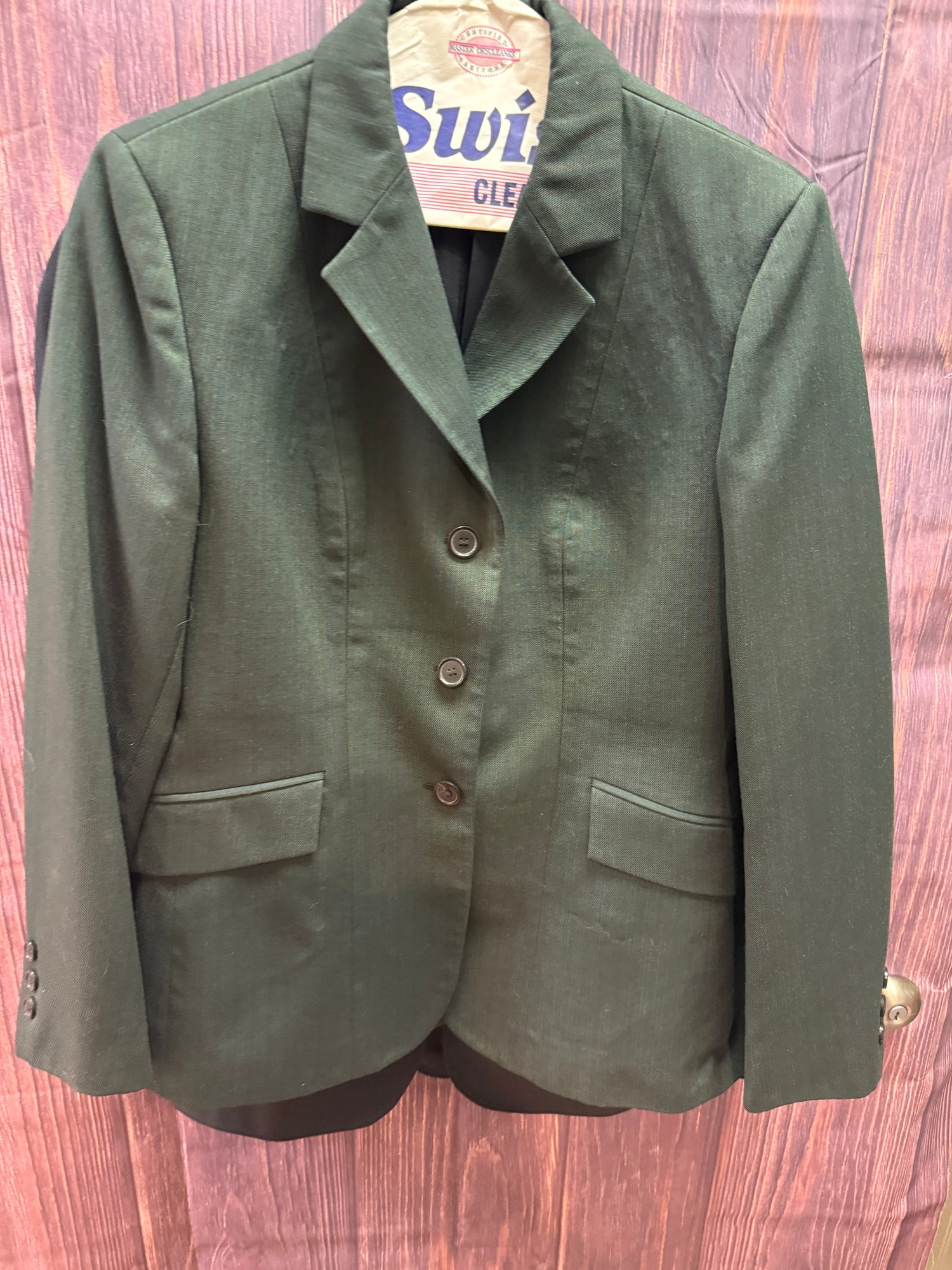 6R Women's show coats