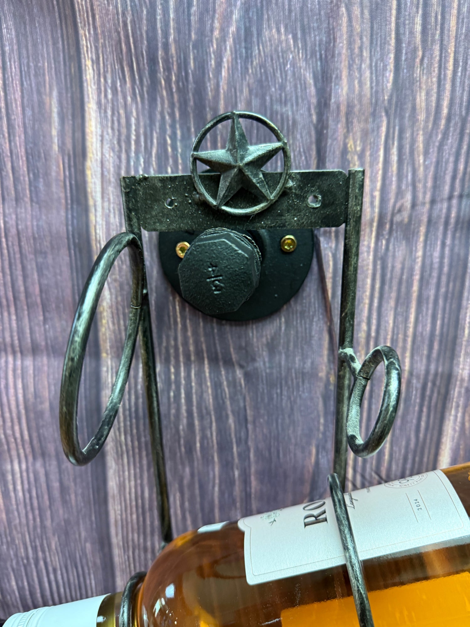 Western Themed 4 bottle Wine Rack