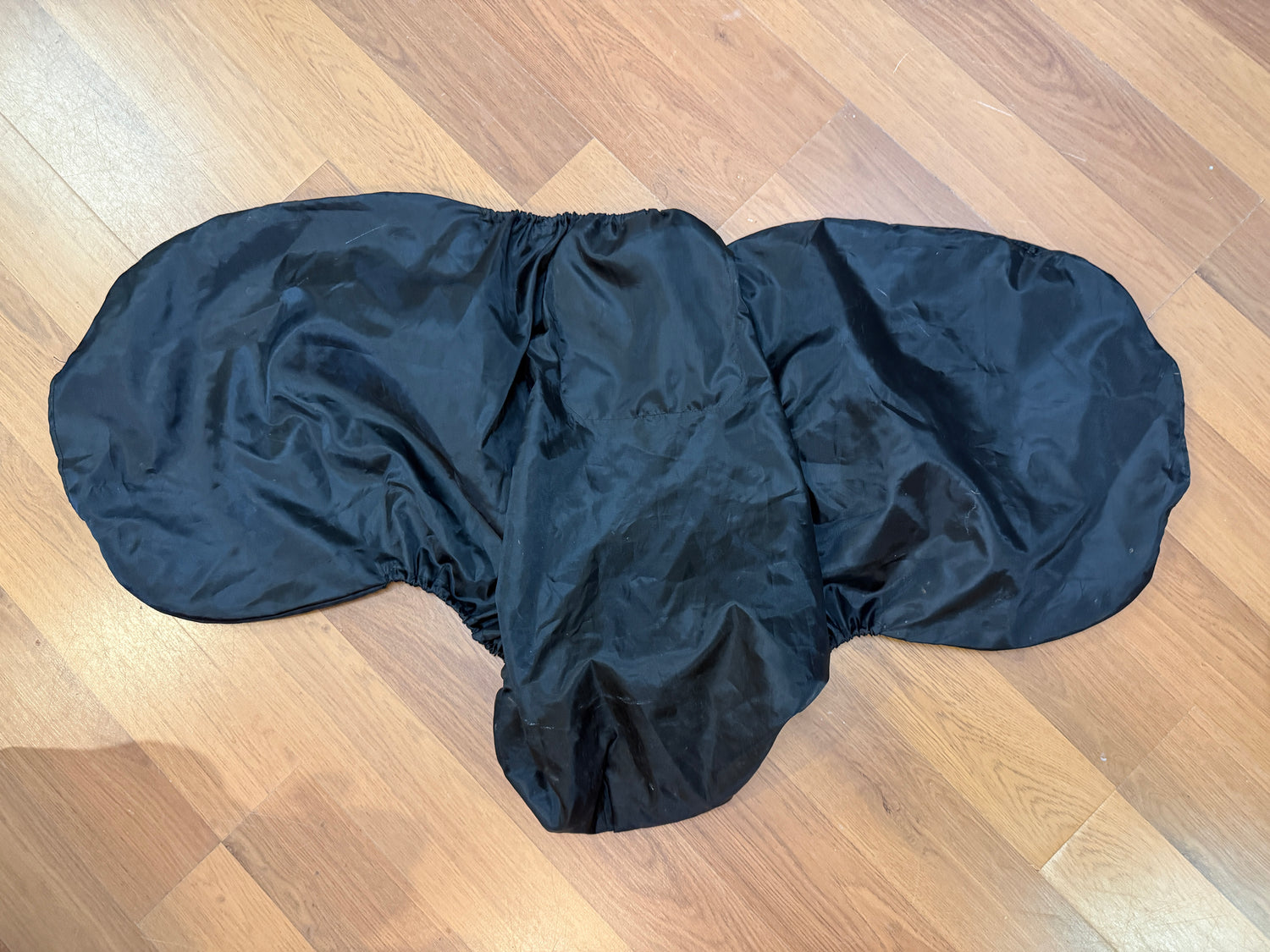 English Saddle Dust Cover