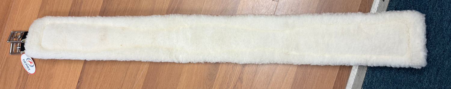 46" Derby Originals Fleece lined girth NWT