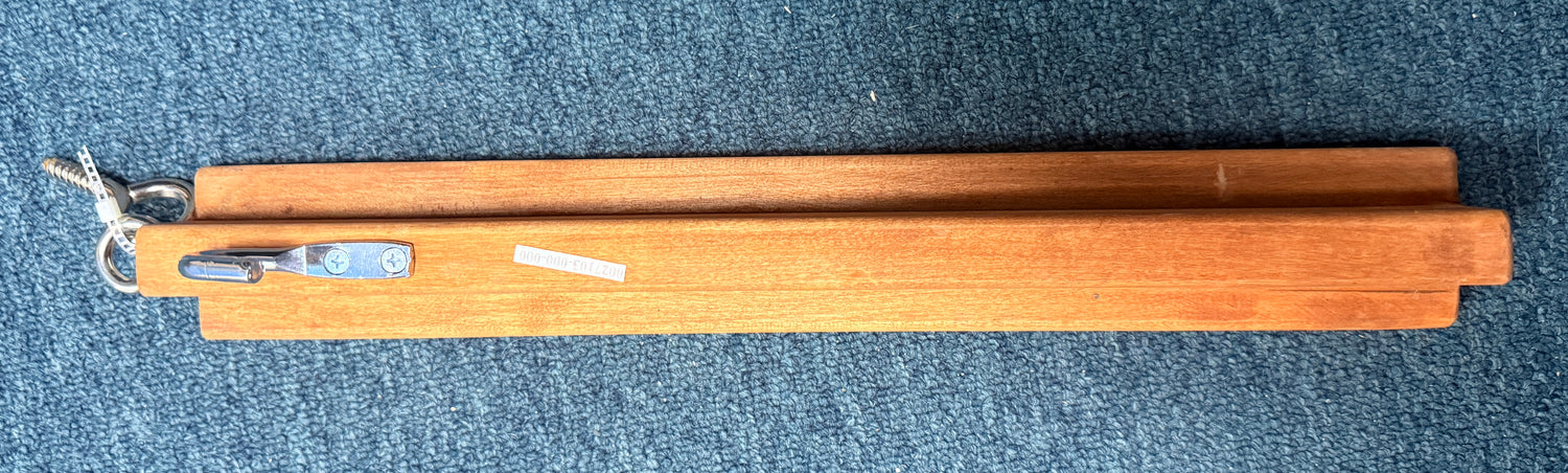 wooden collapsible saddle hanger
