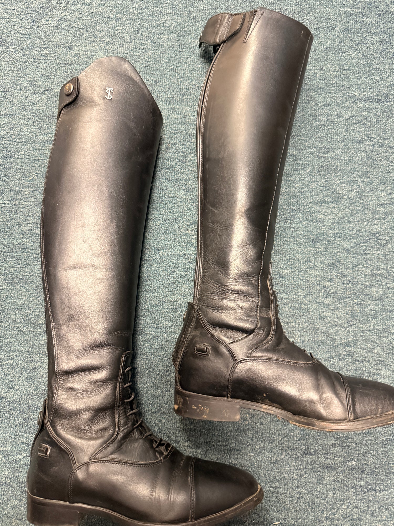37 Women's size 6.5 - 7 Tredstep Tall Field boots Black