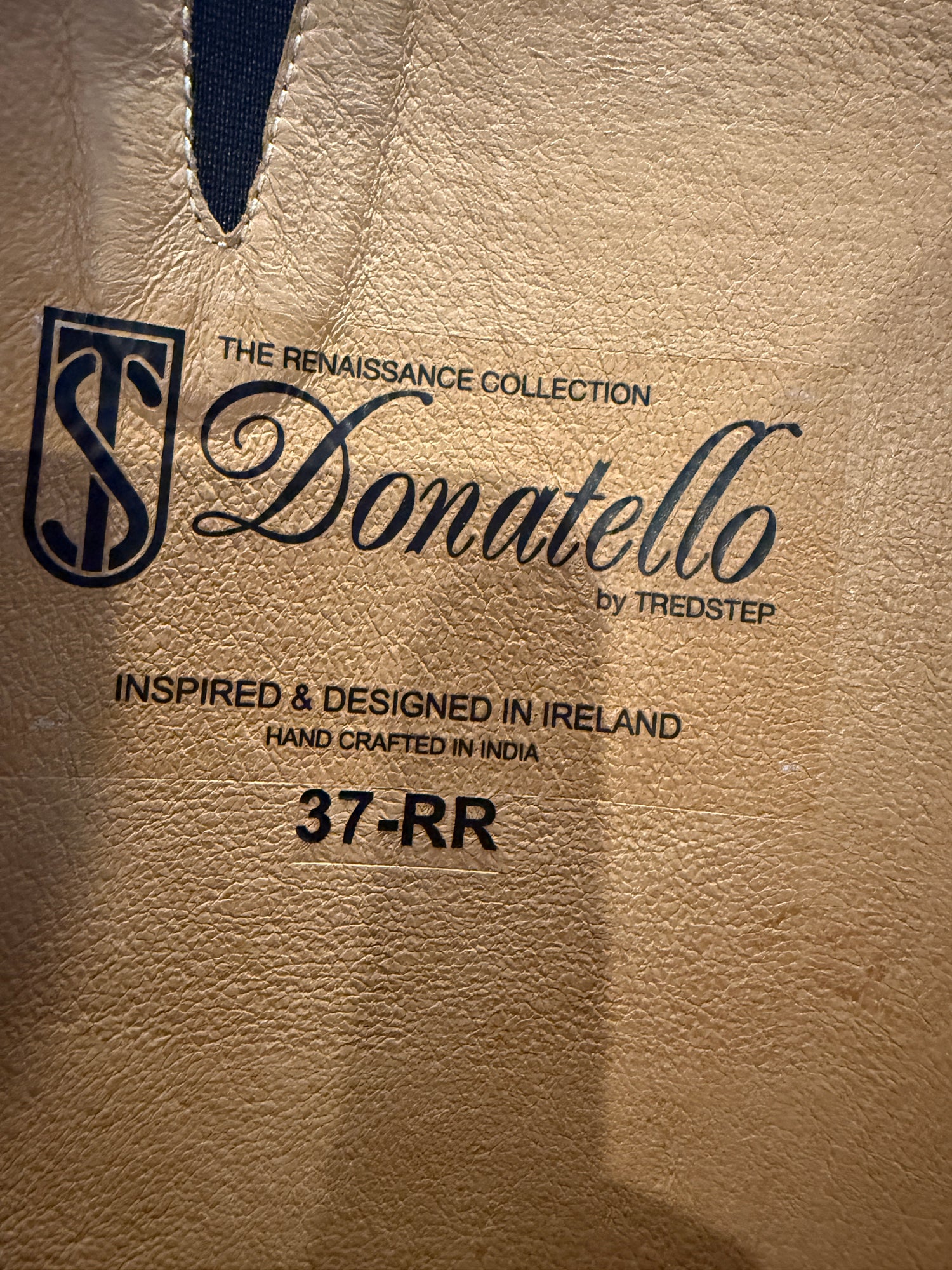 6.5 - 7 Women's Black Field Boot Donatello by Tredstep