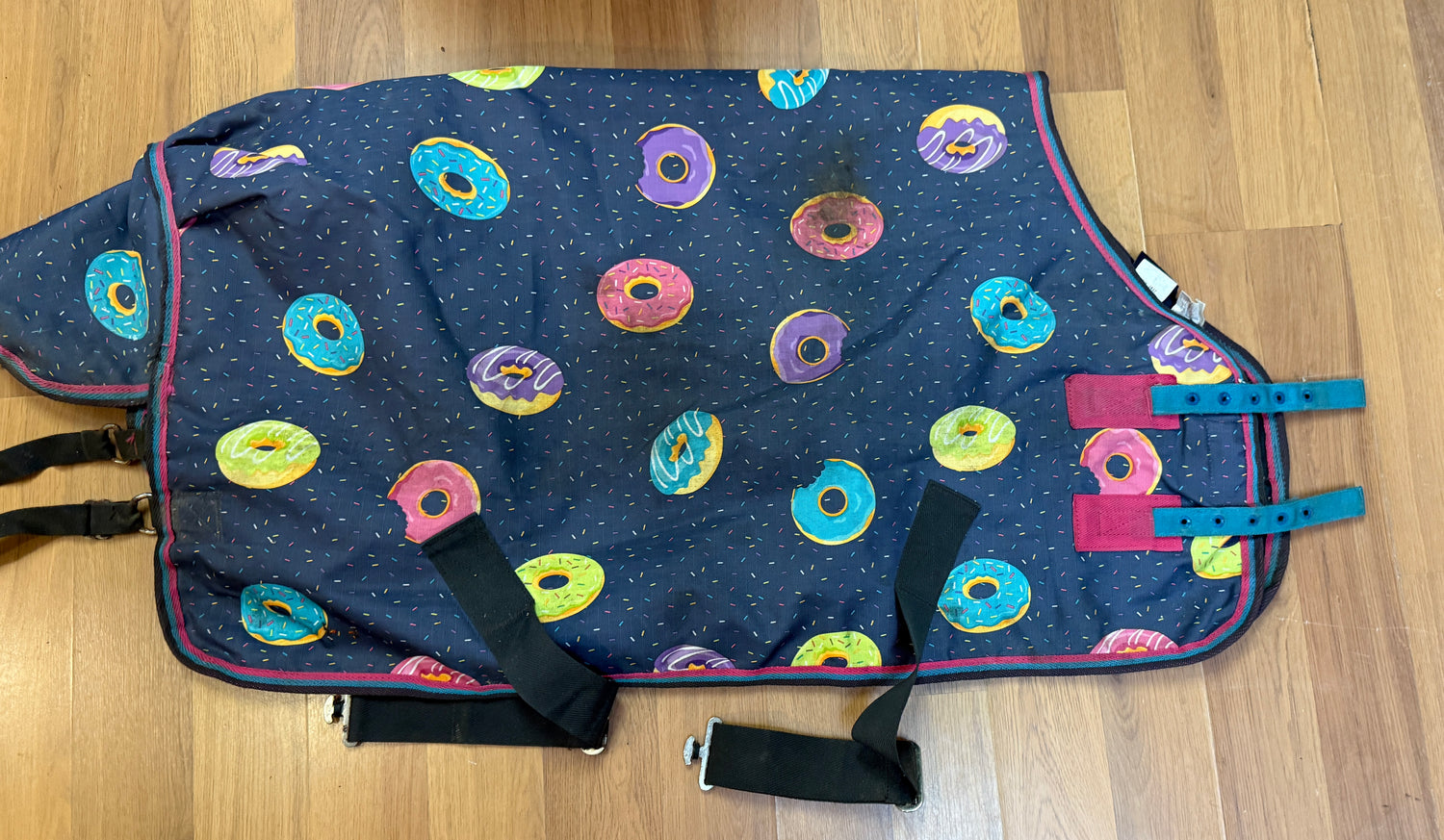 Mini Turn out Sheets, Mini Med Weight Blankets & Heavy Blankets