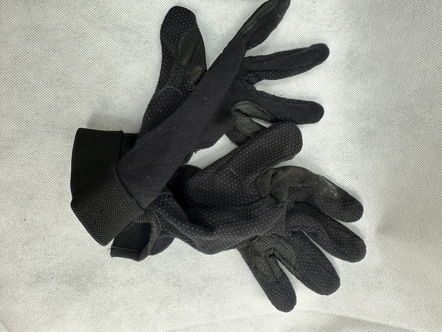 Black Riding Gloves