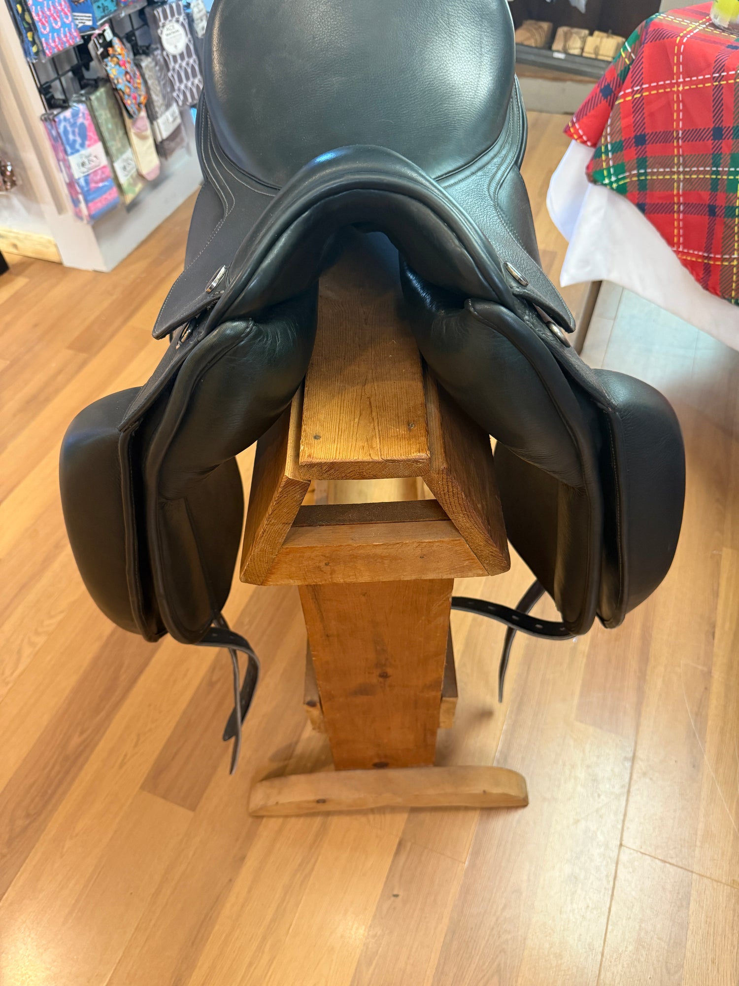 Saddle - Dressage 18" Carl Hester PDS Showtime Changeable gullet system