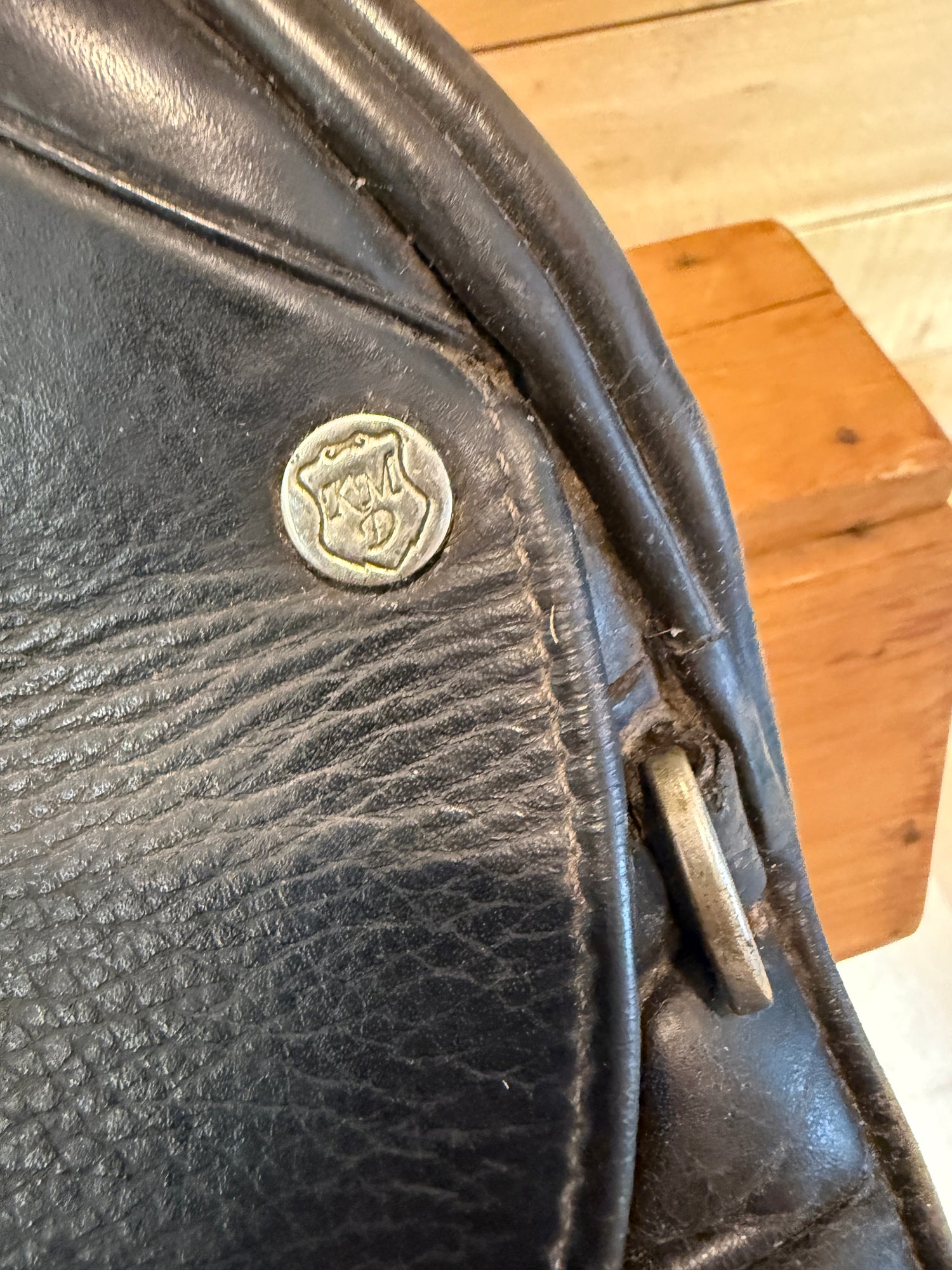 Saddle - Dressage 18" Klimke Miller