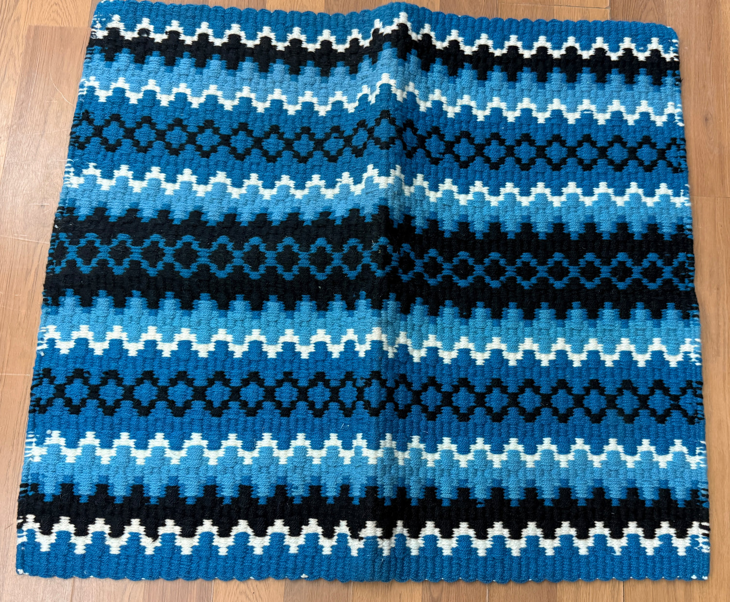 Western Saddle Rug pad  Blue, Black, White
