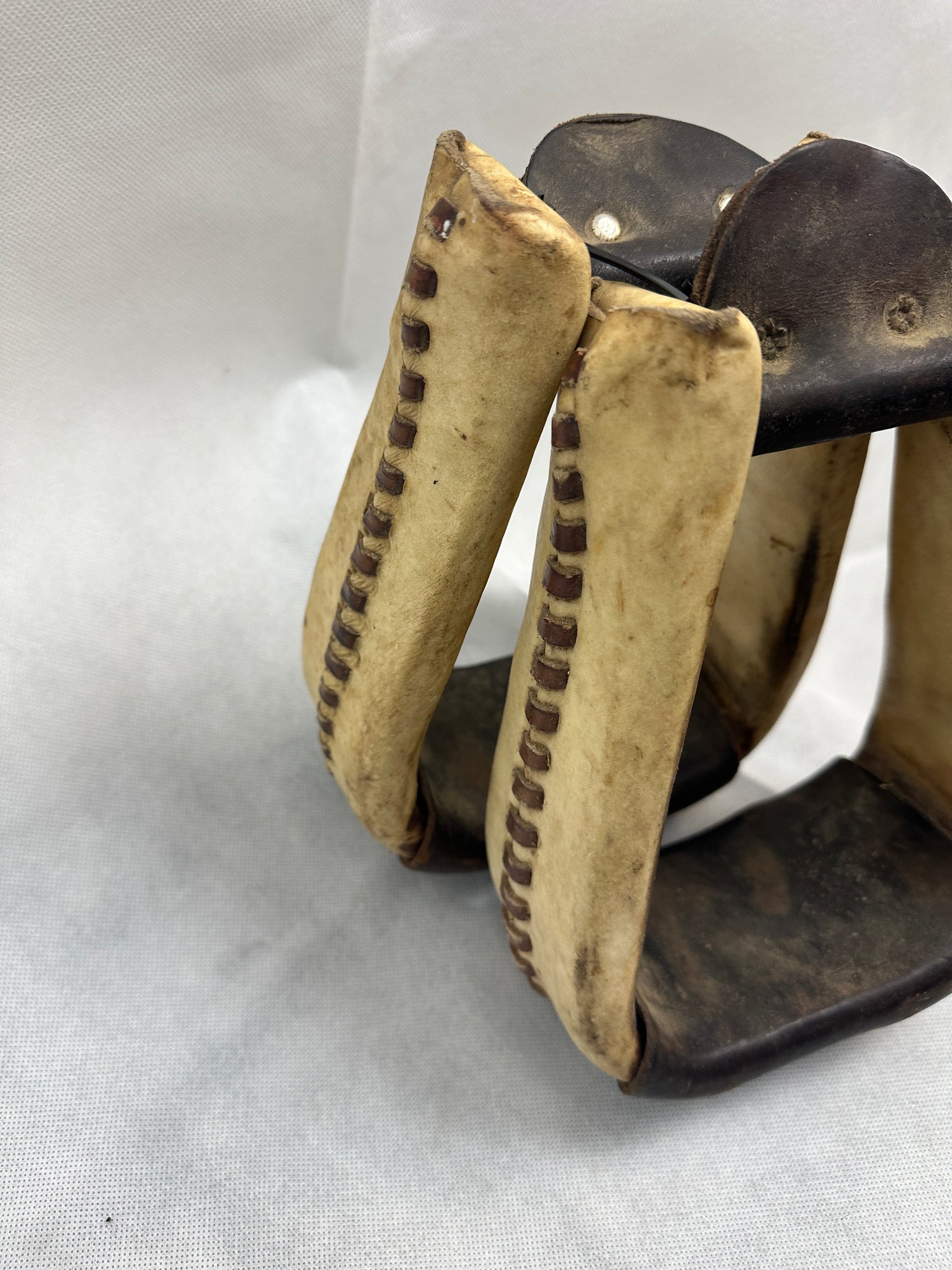 Pair Western Stirrups