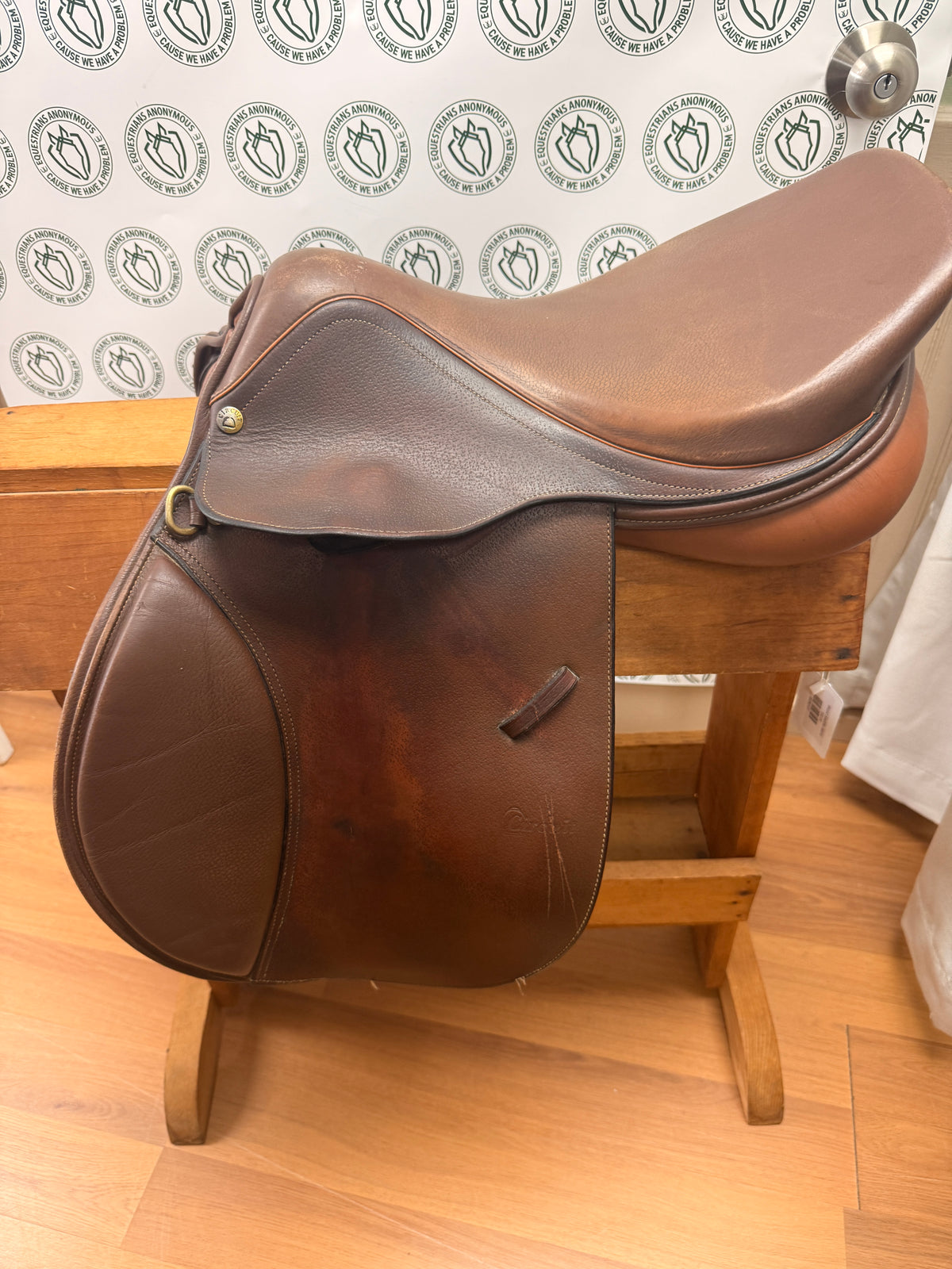 Saddle - English A/P 16.5" Dover Circuit MW gullet