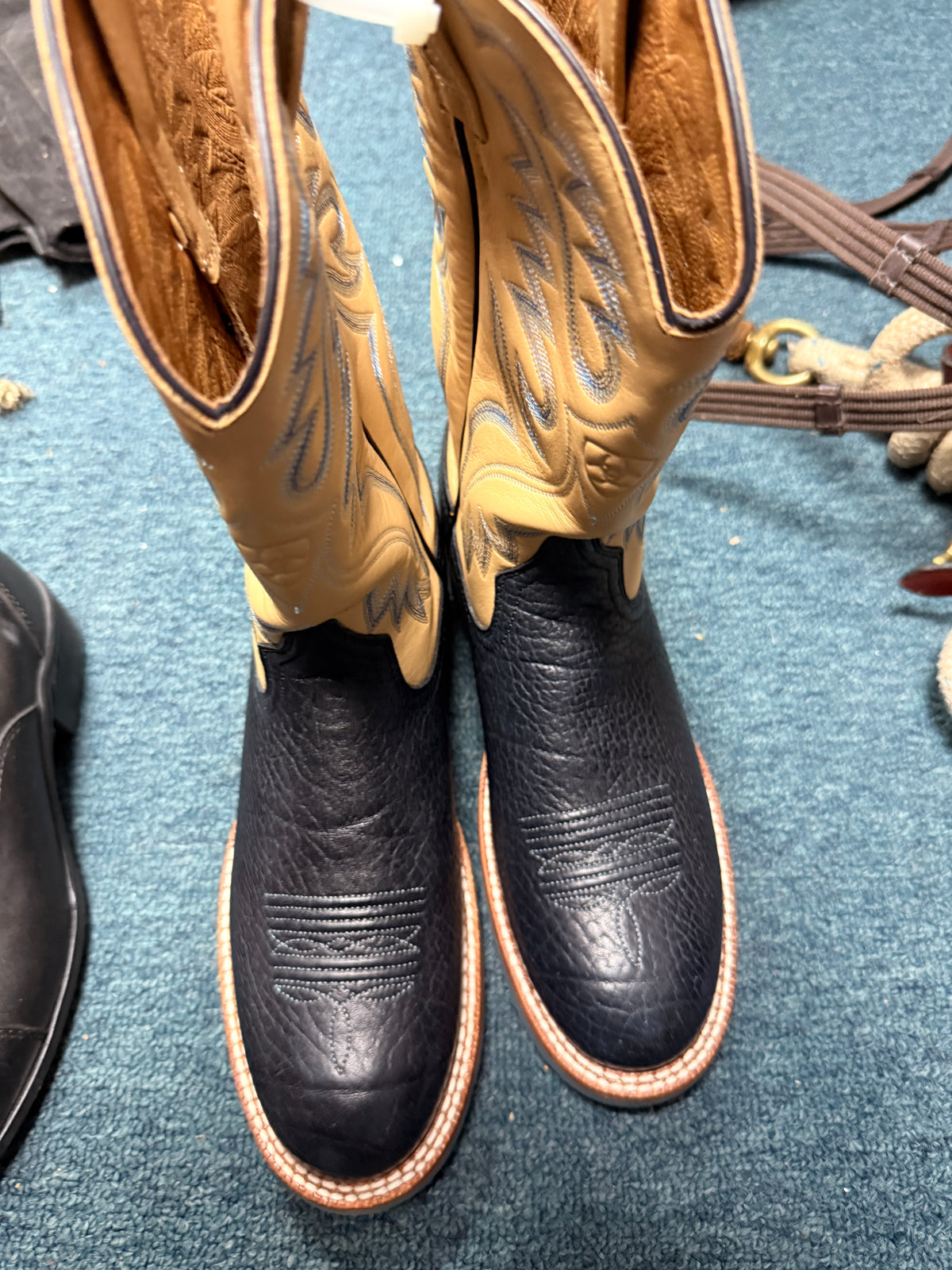 8B Women's Ariat Western Boots
