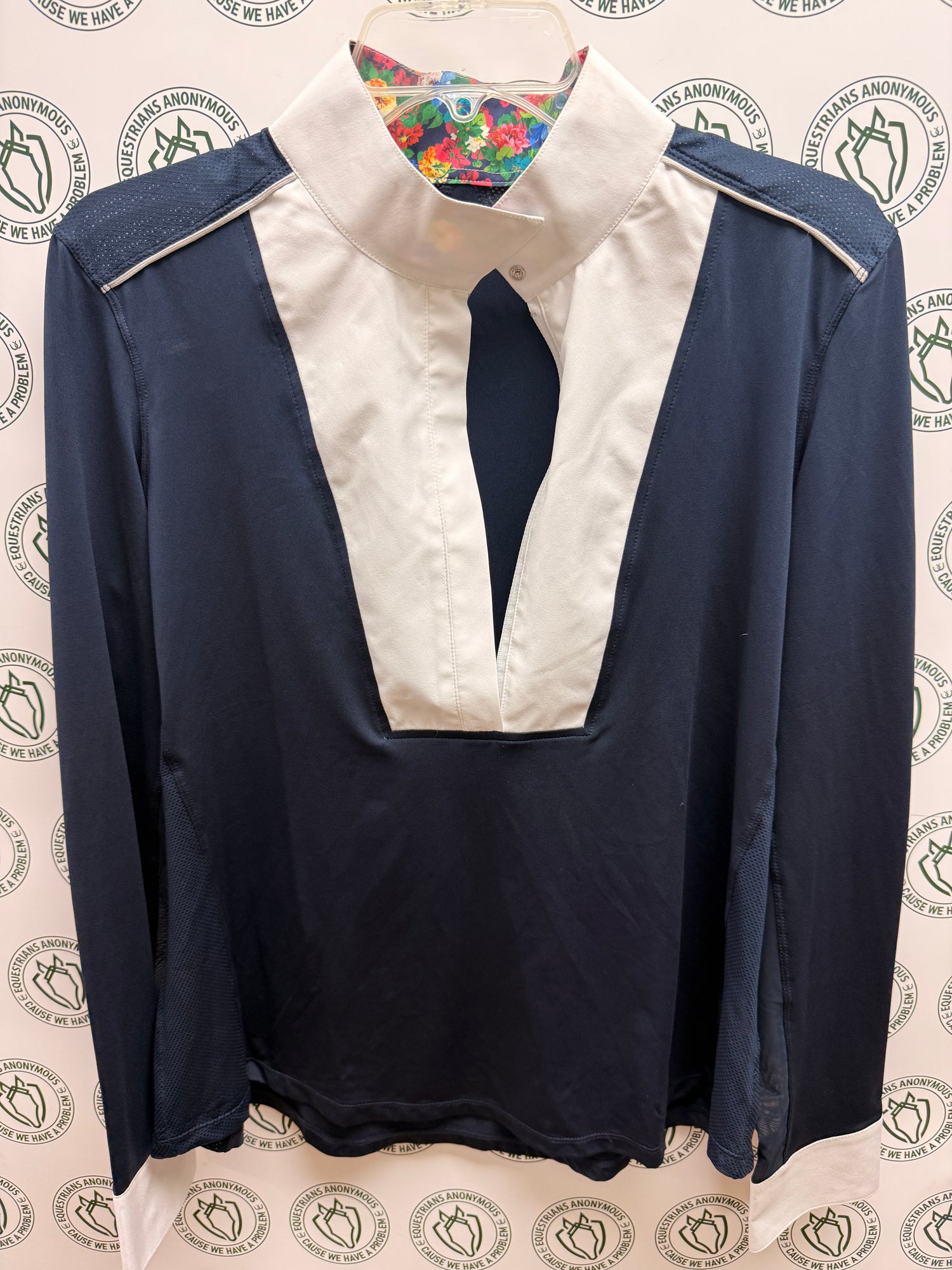 Large Women's Chestnut Bay Navy LS Show Shirt