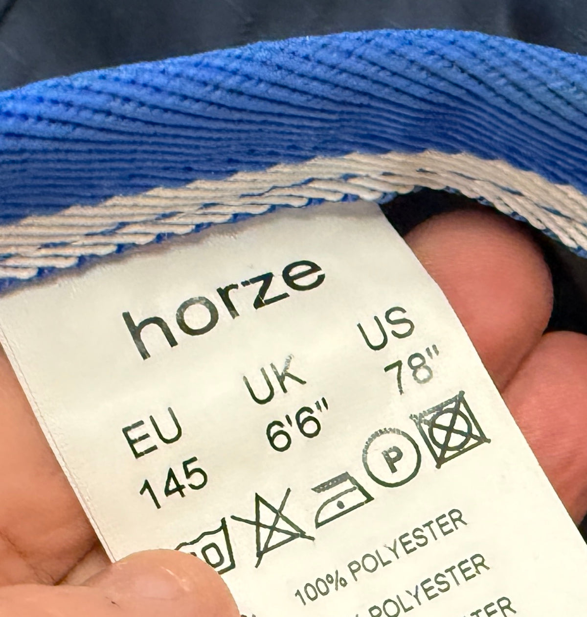 78" Horze Turn out Mid Weight  horse blanket