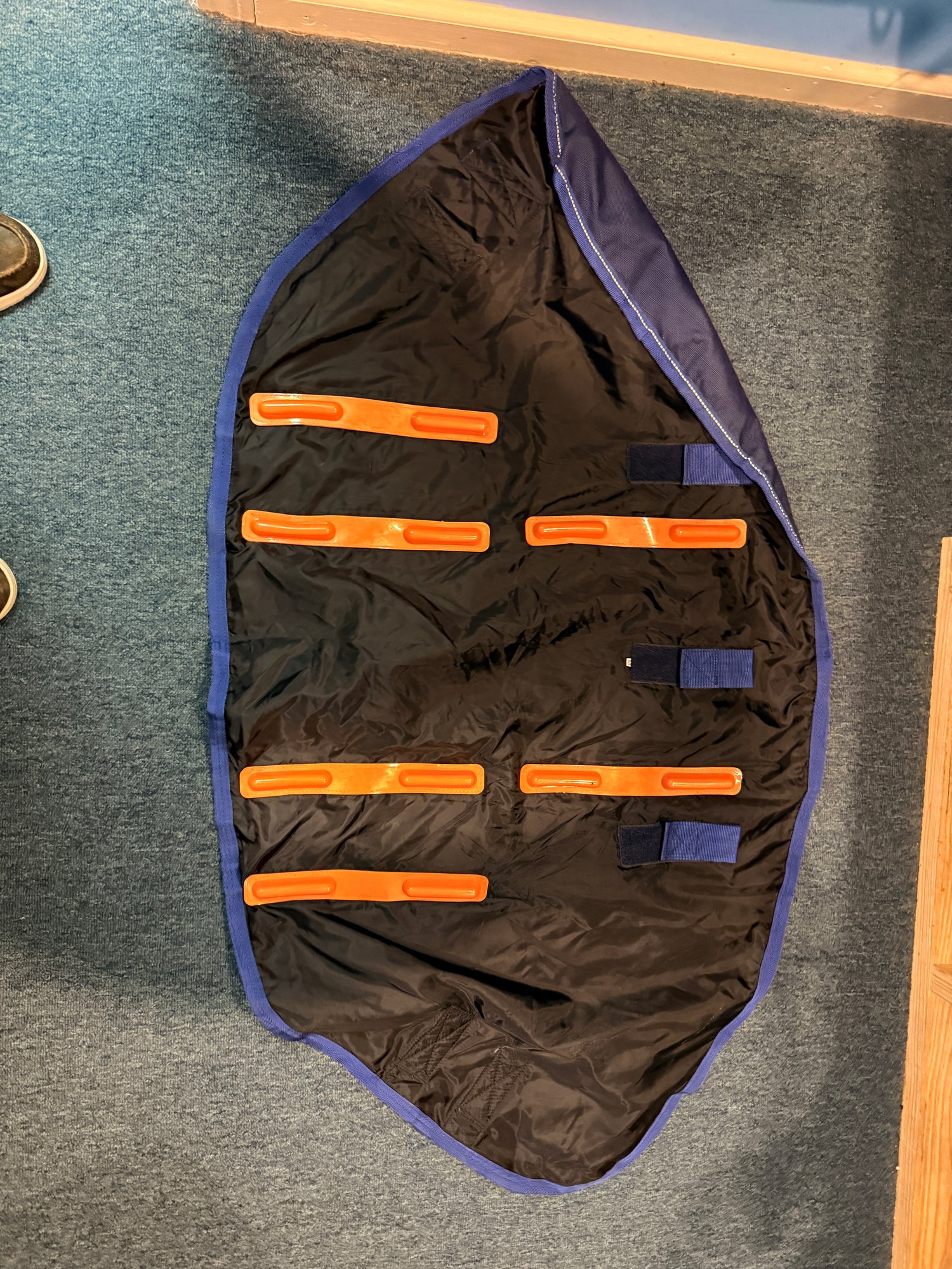 Med Neck Turnout attachement Navy