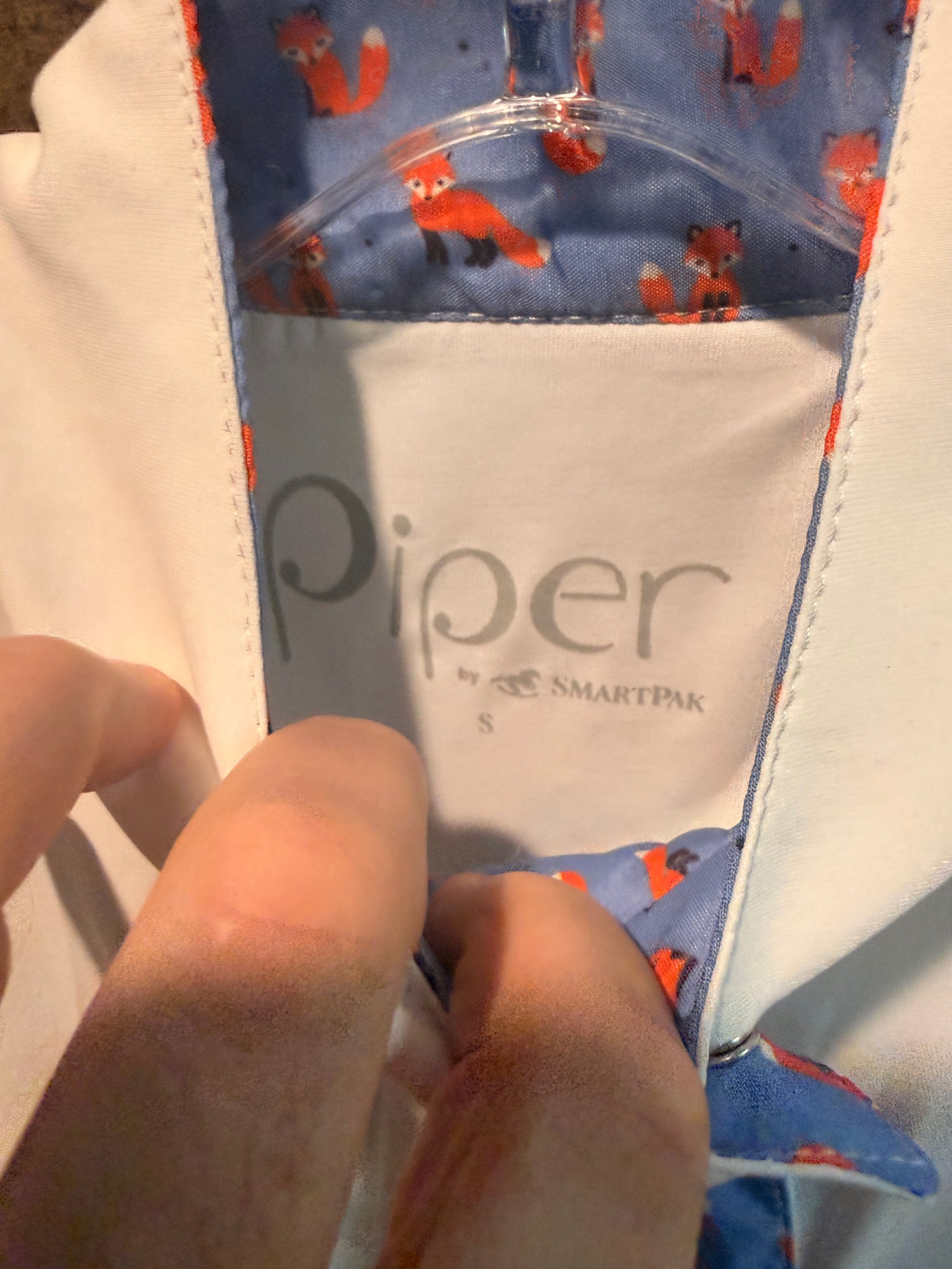 women's piper white show shirt with Fox print