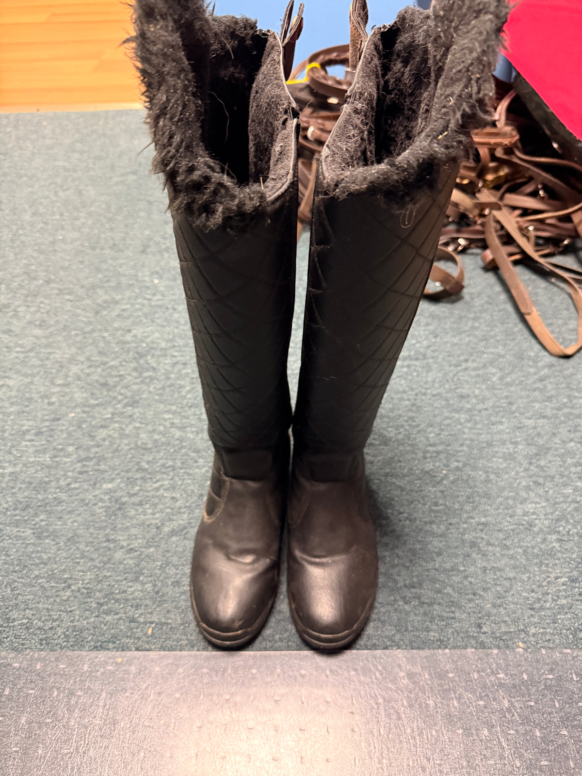 9 women's Mountain Horse Winter riding boots
