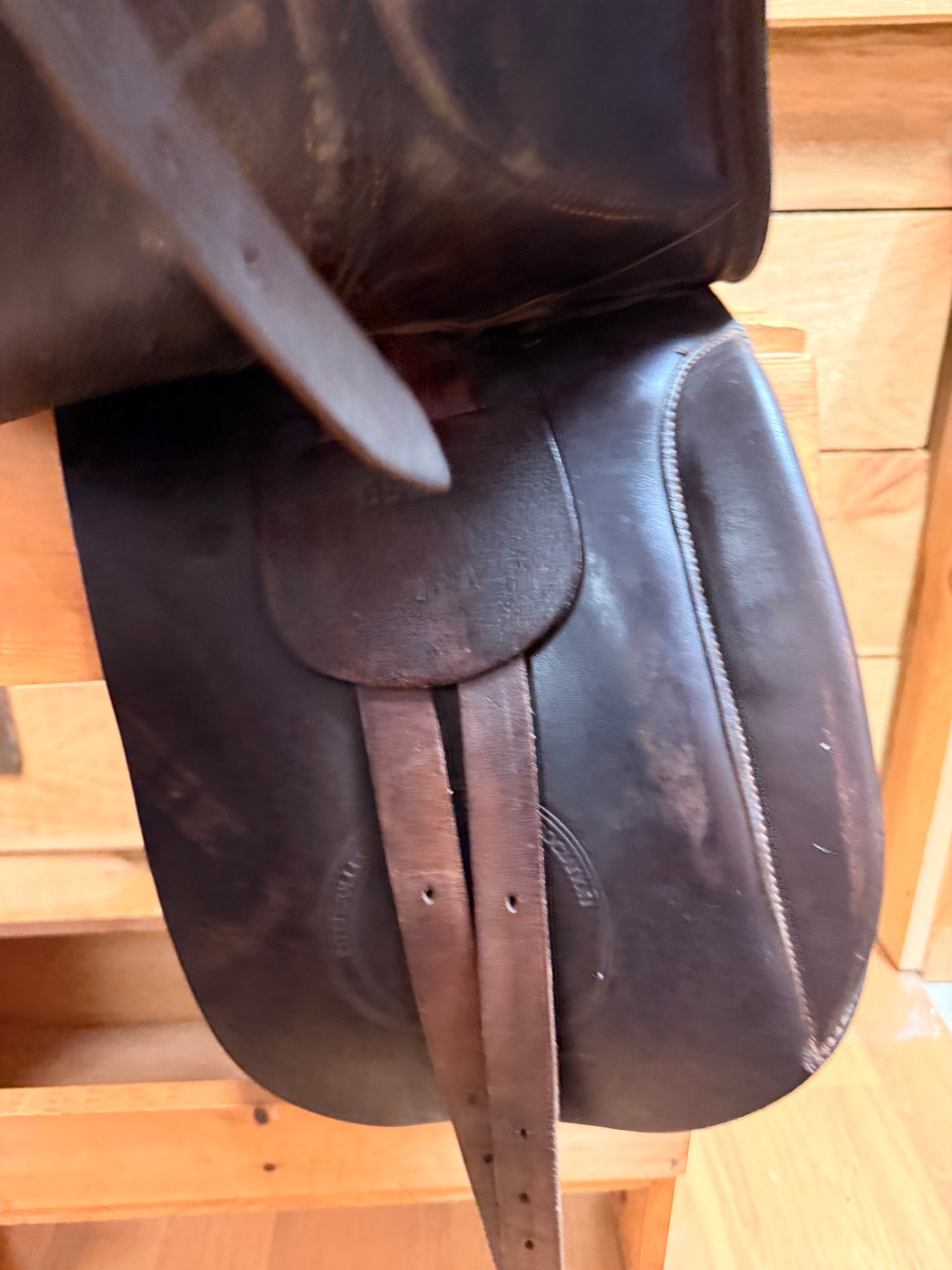 Saddle - Dressage 16.5" Collegiate Foam Panels