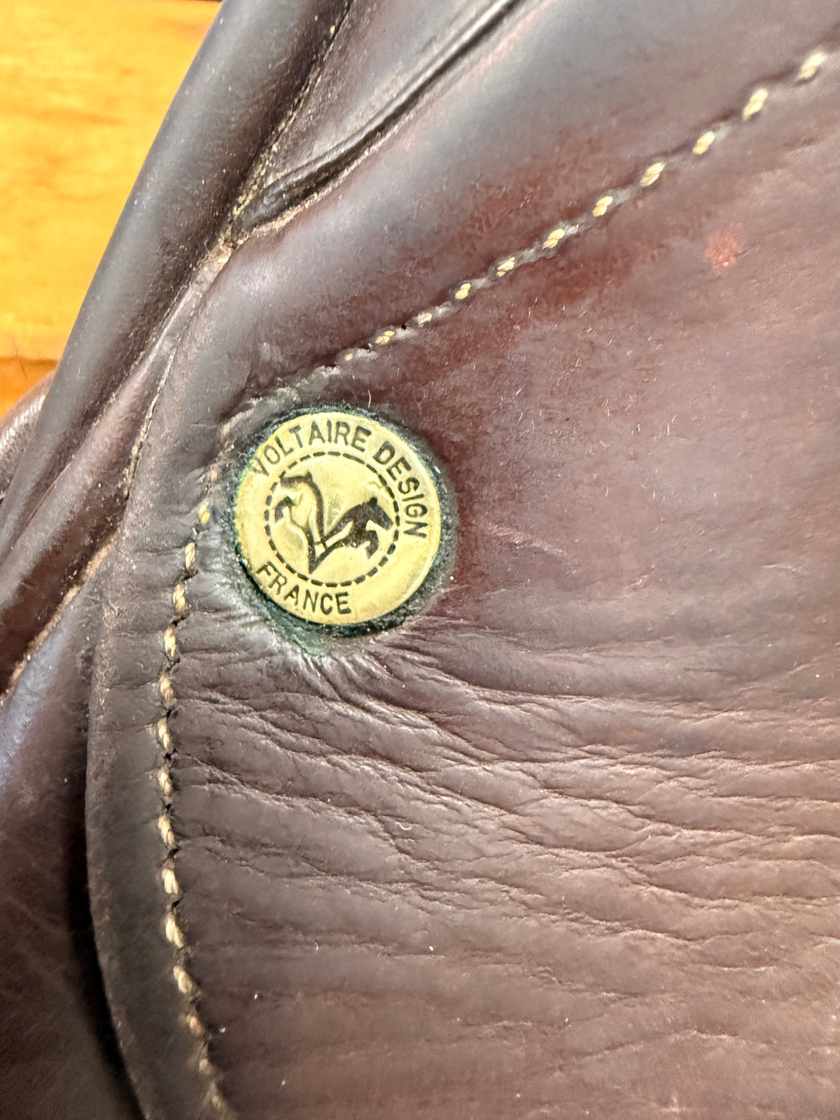 Saddle - English H/J 17" Voltaire Palm Beach 2011
