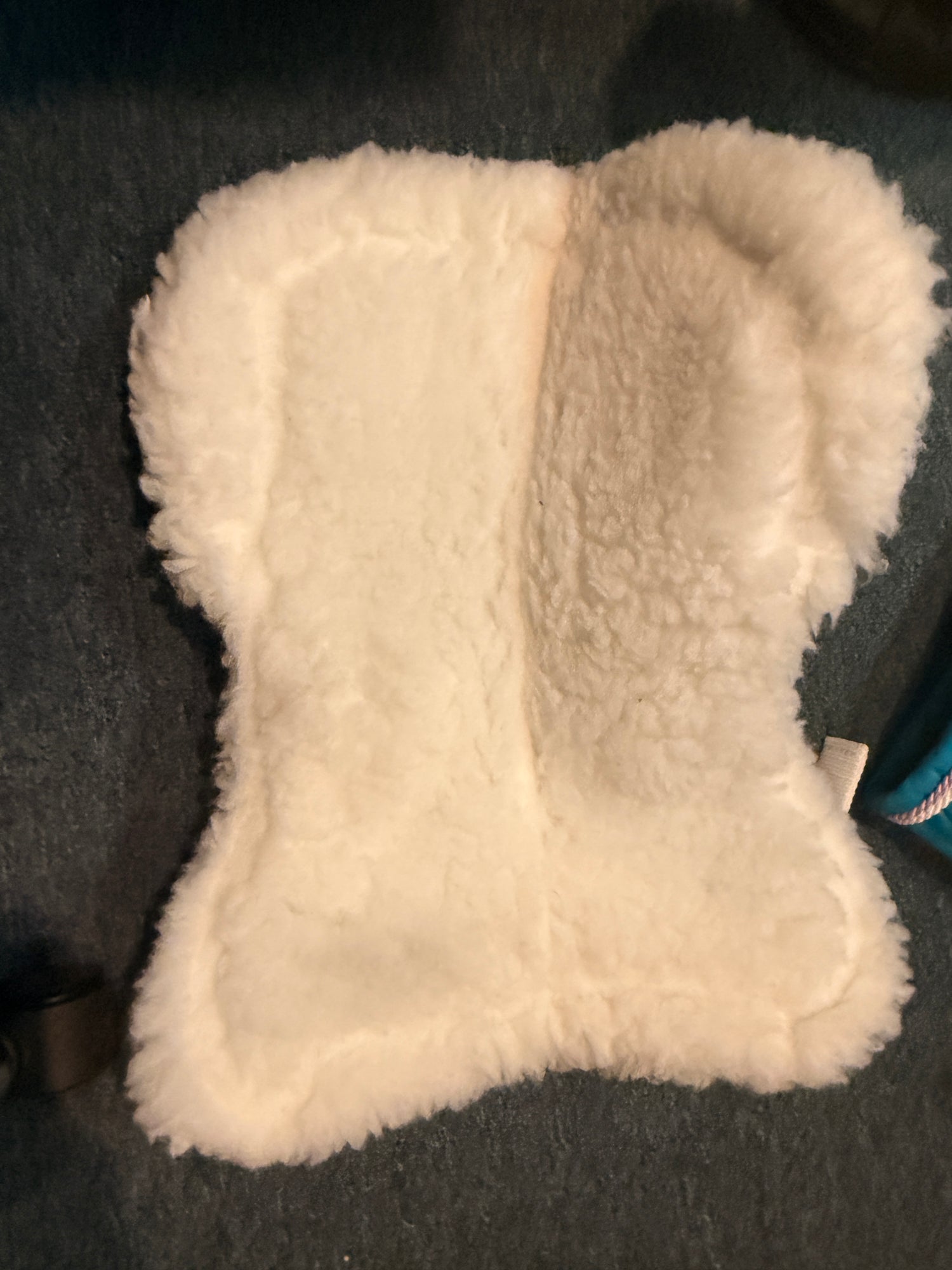 15" Shires Fleece Half pad