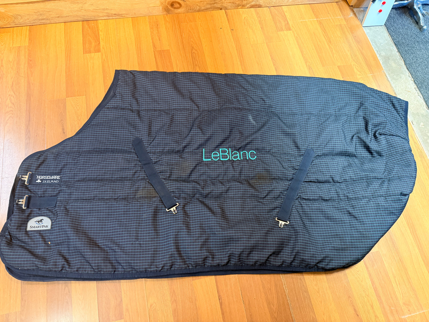 78" Rhino Stable Blanket MED weight