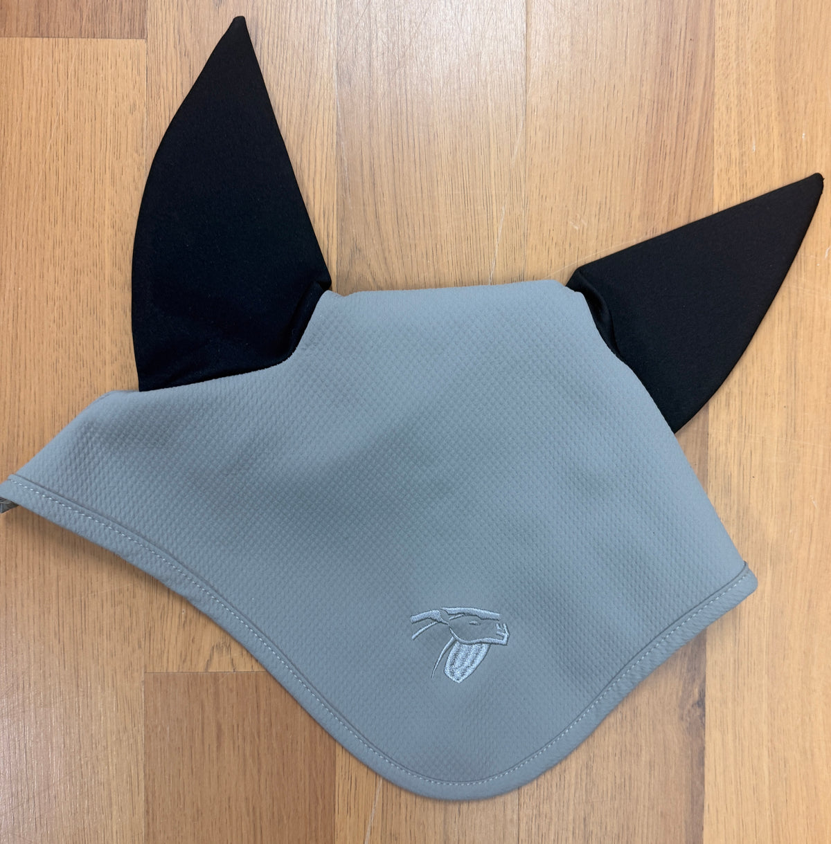 Grey & Black Fly Bonnet