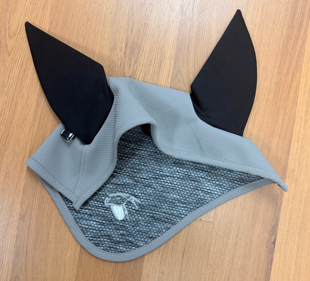 Grey & Black Fly Bonnet