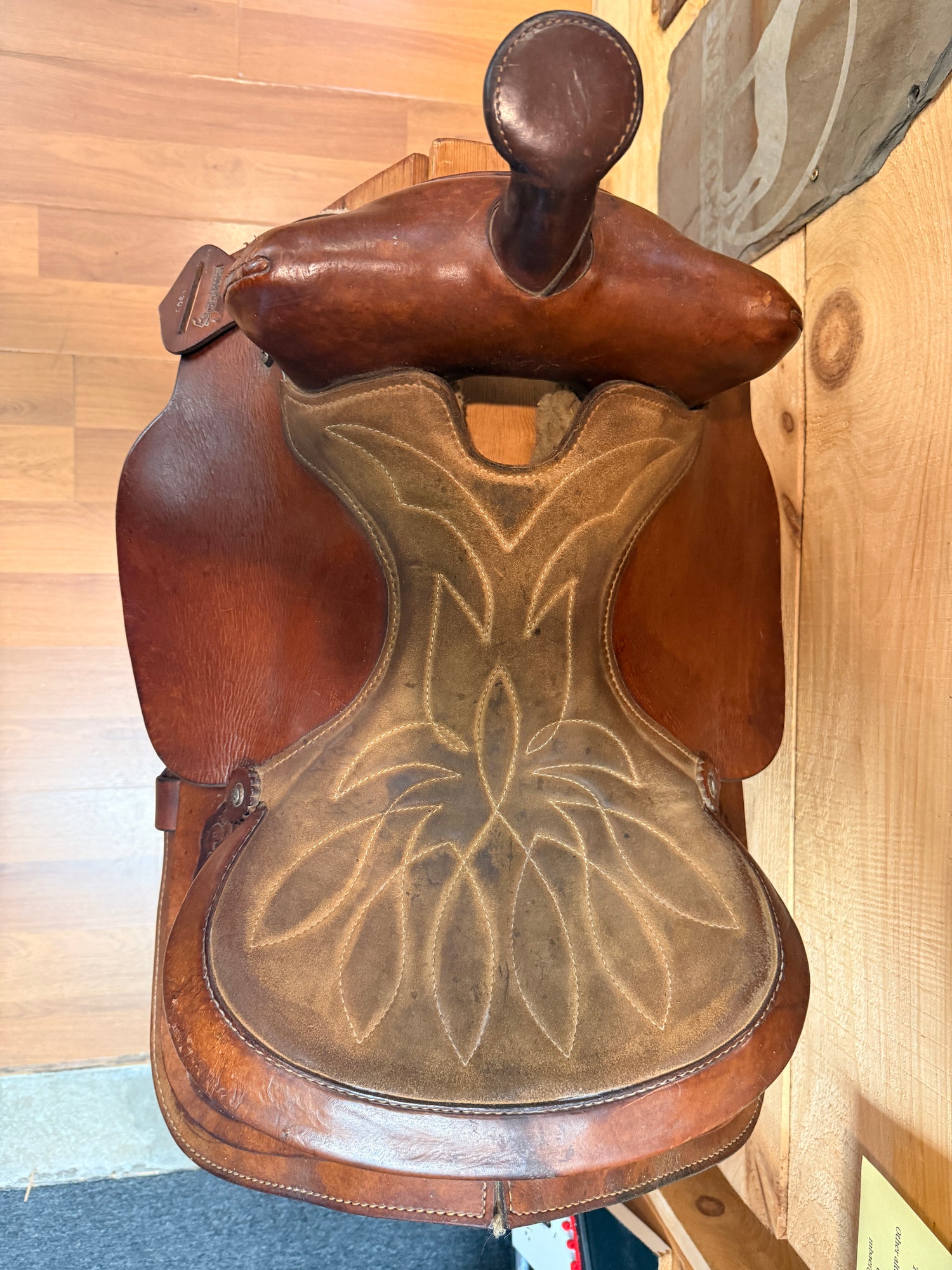 Saddle - Western 16" Simco SQHB 7" gullet