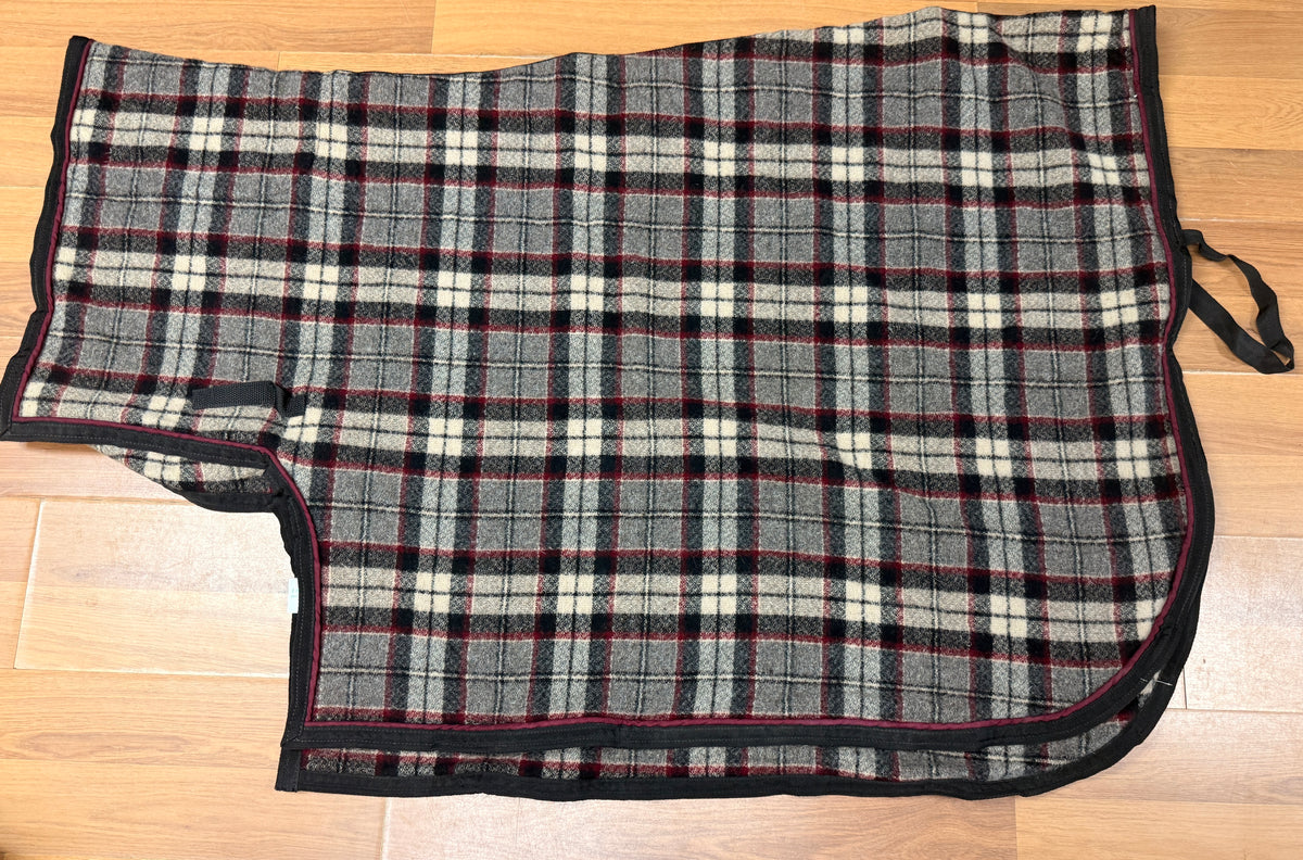 76 Wool Quarter sheet grey black and red tartan