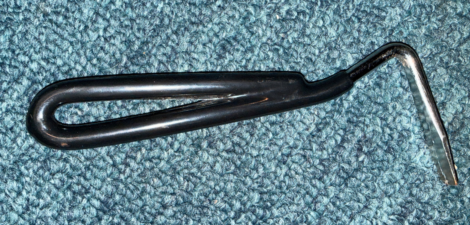 assorted grooming tools