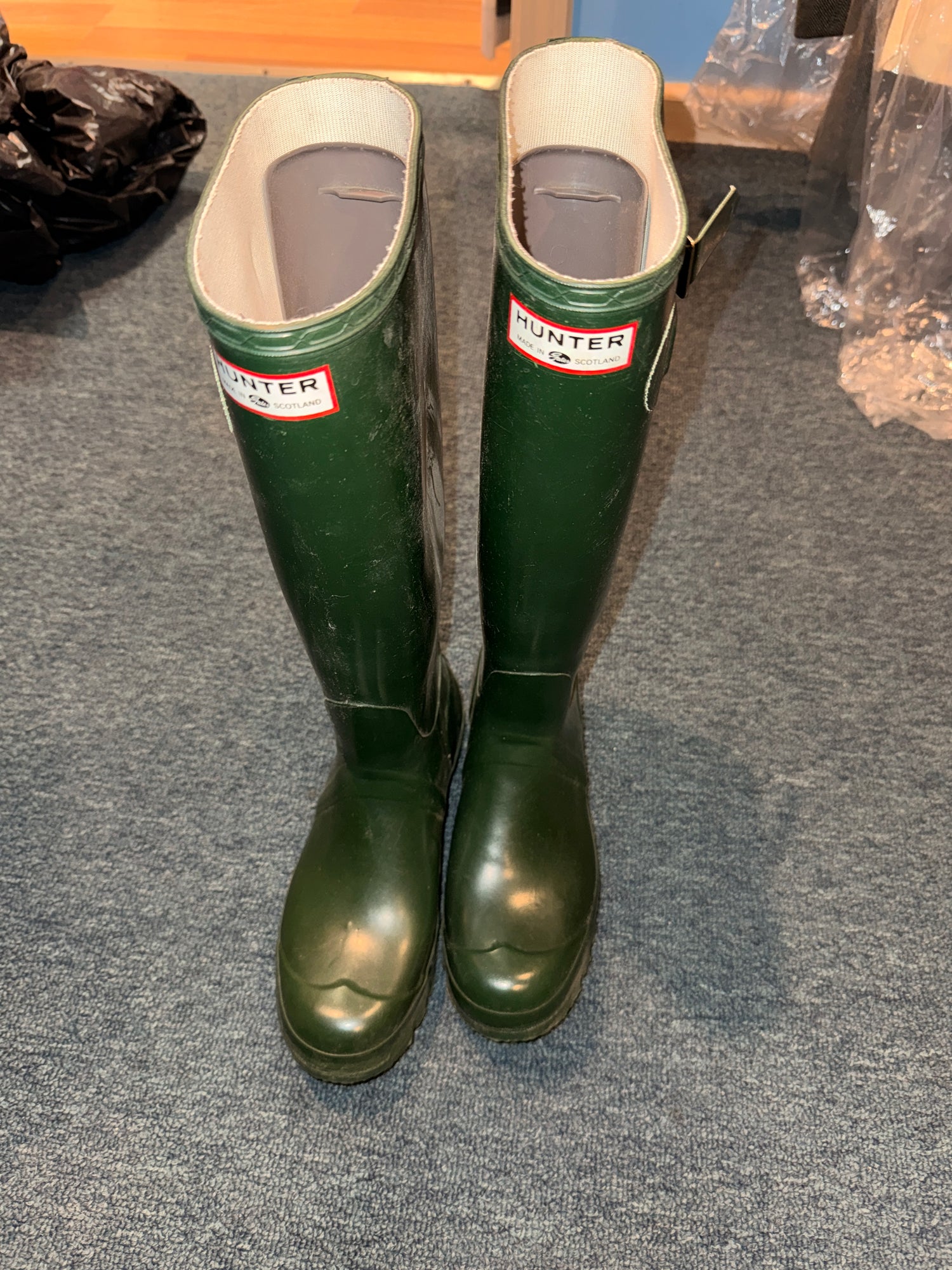9 Women's Green Hunter Rubber Rain / muck boots