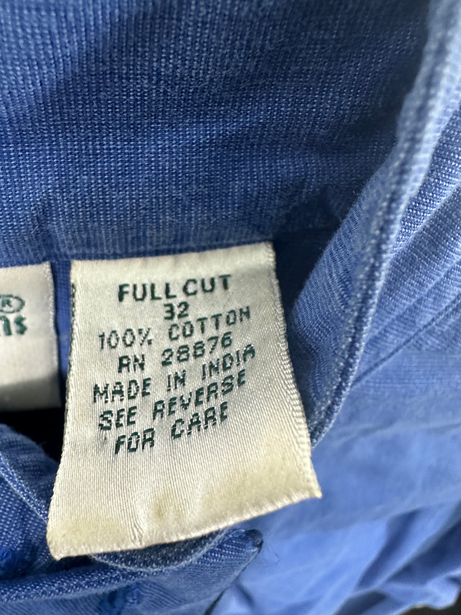 32 Blue show shirt with matching collar