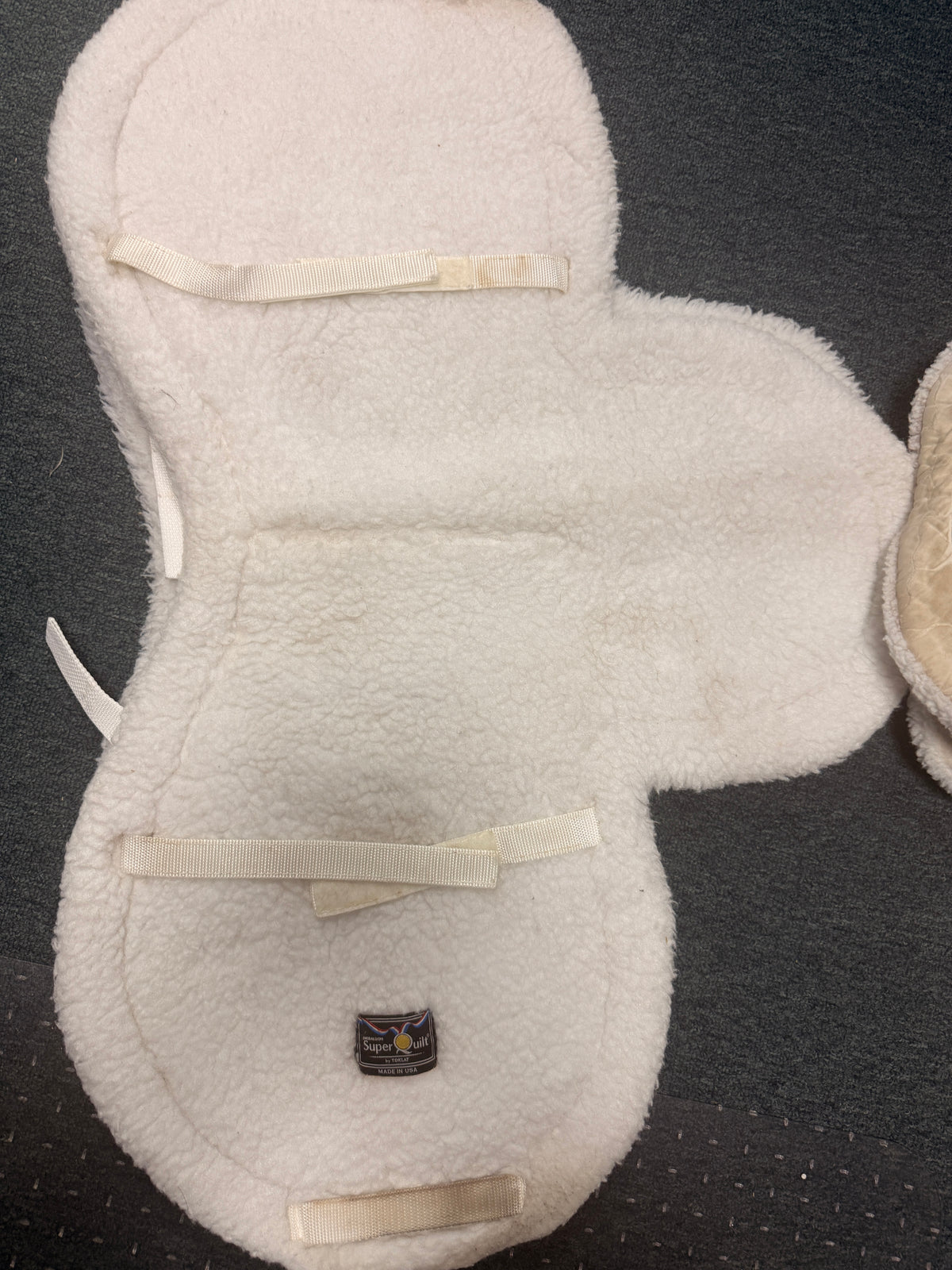 Wool Shaped English saddle pads