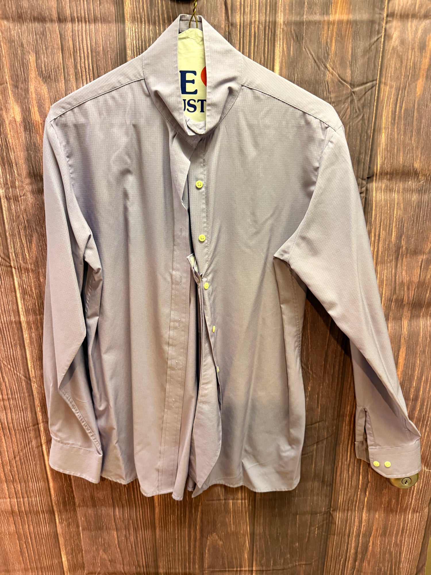 women's show shirts most of collars