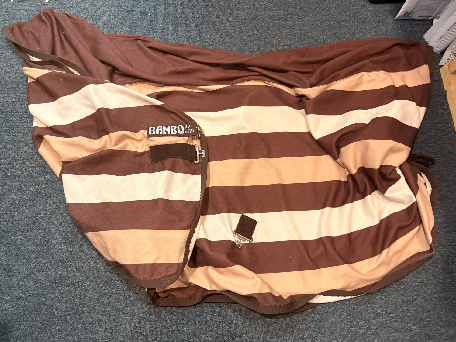 78" Rambo Cotton Cooler Brown stripes