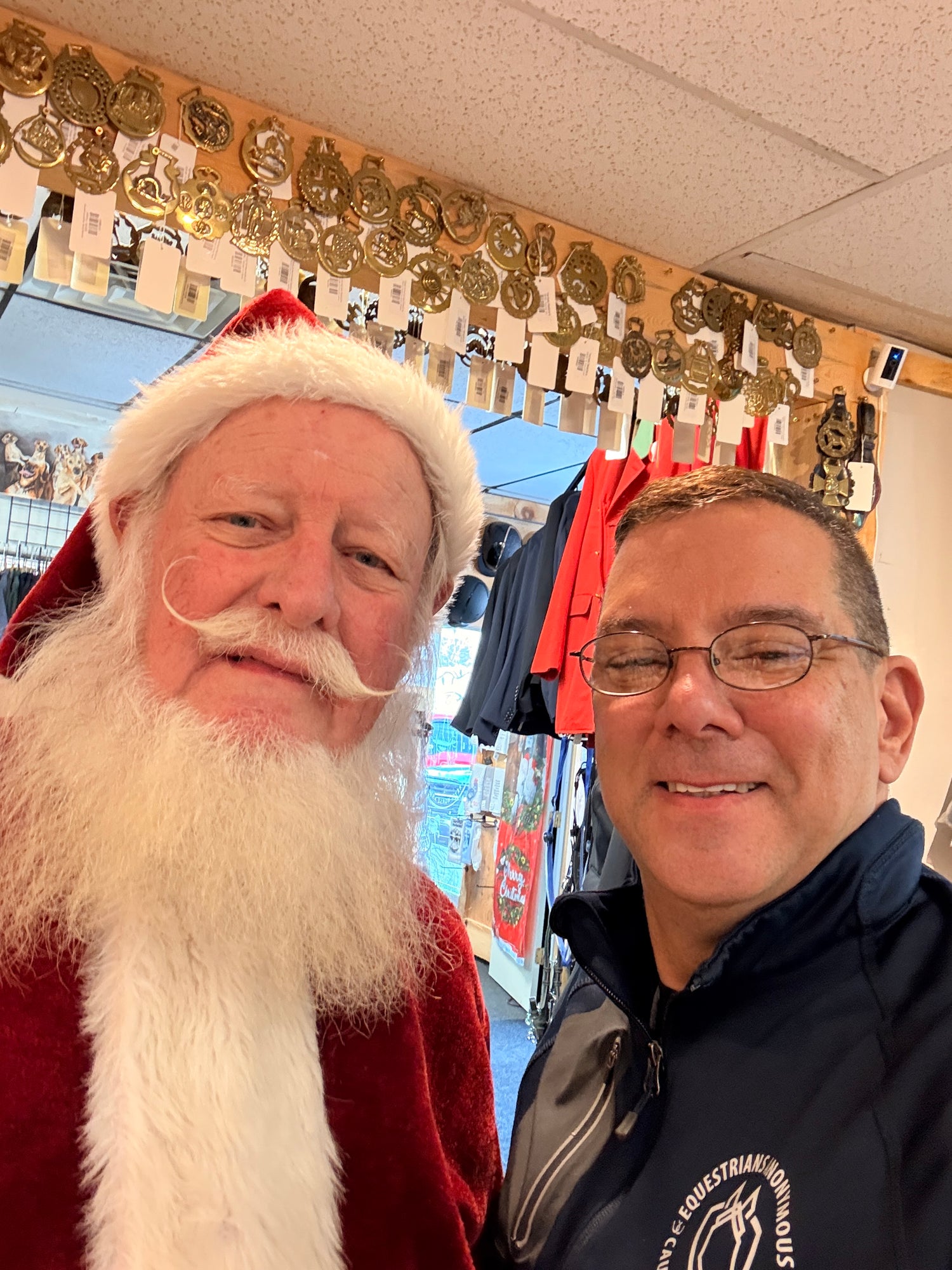 Pet Pictures with Santa Thursday, Dec. 18th, 2026