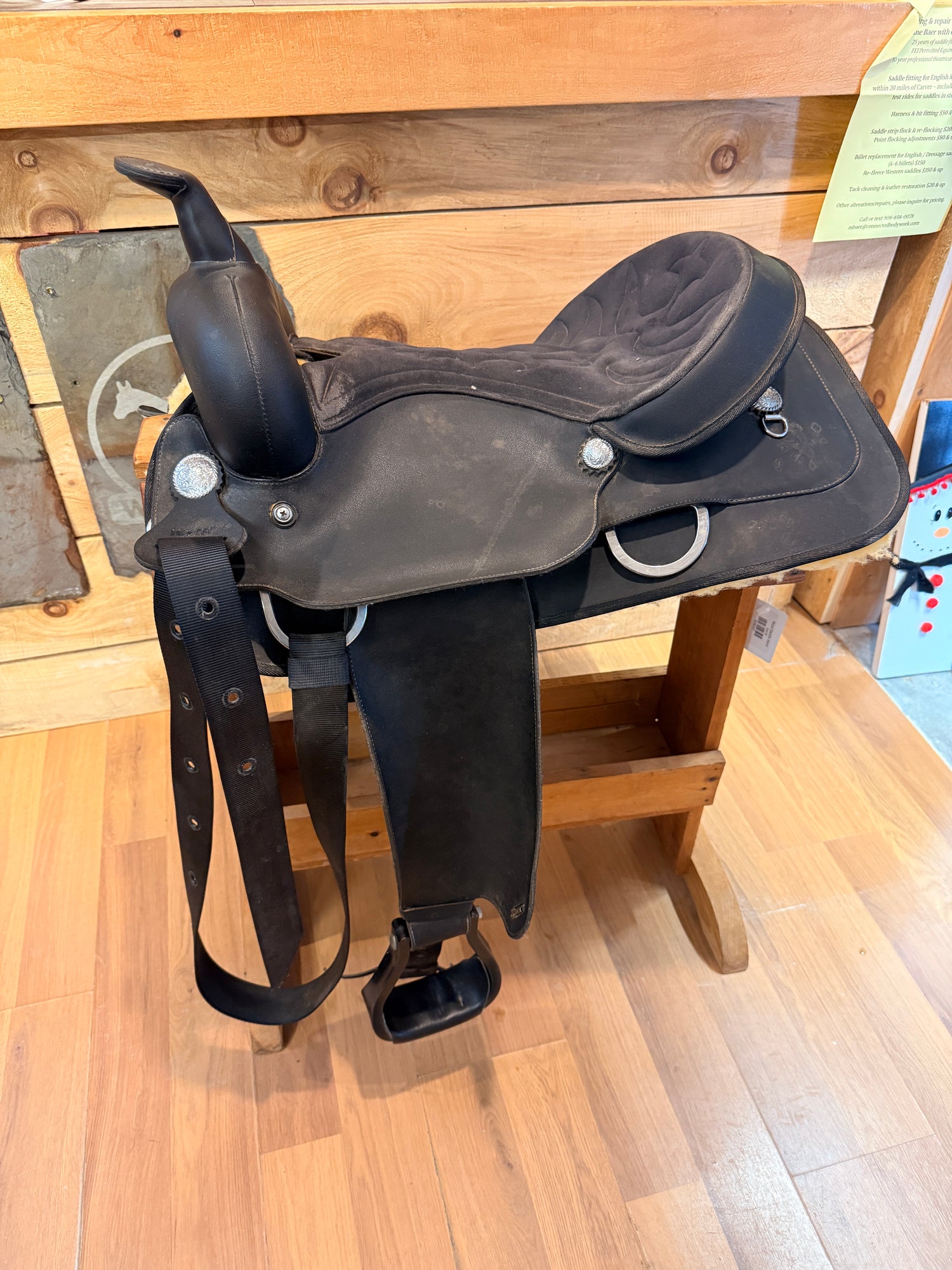 Saddle - Western 15" Wintec Black Synthetic